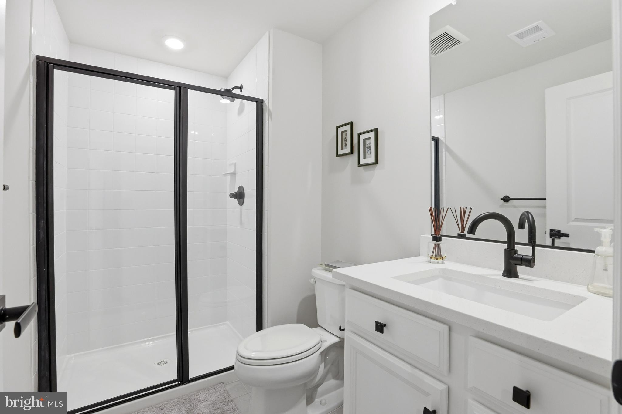 WESTMOUNT - Residential