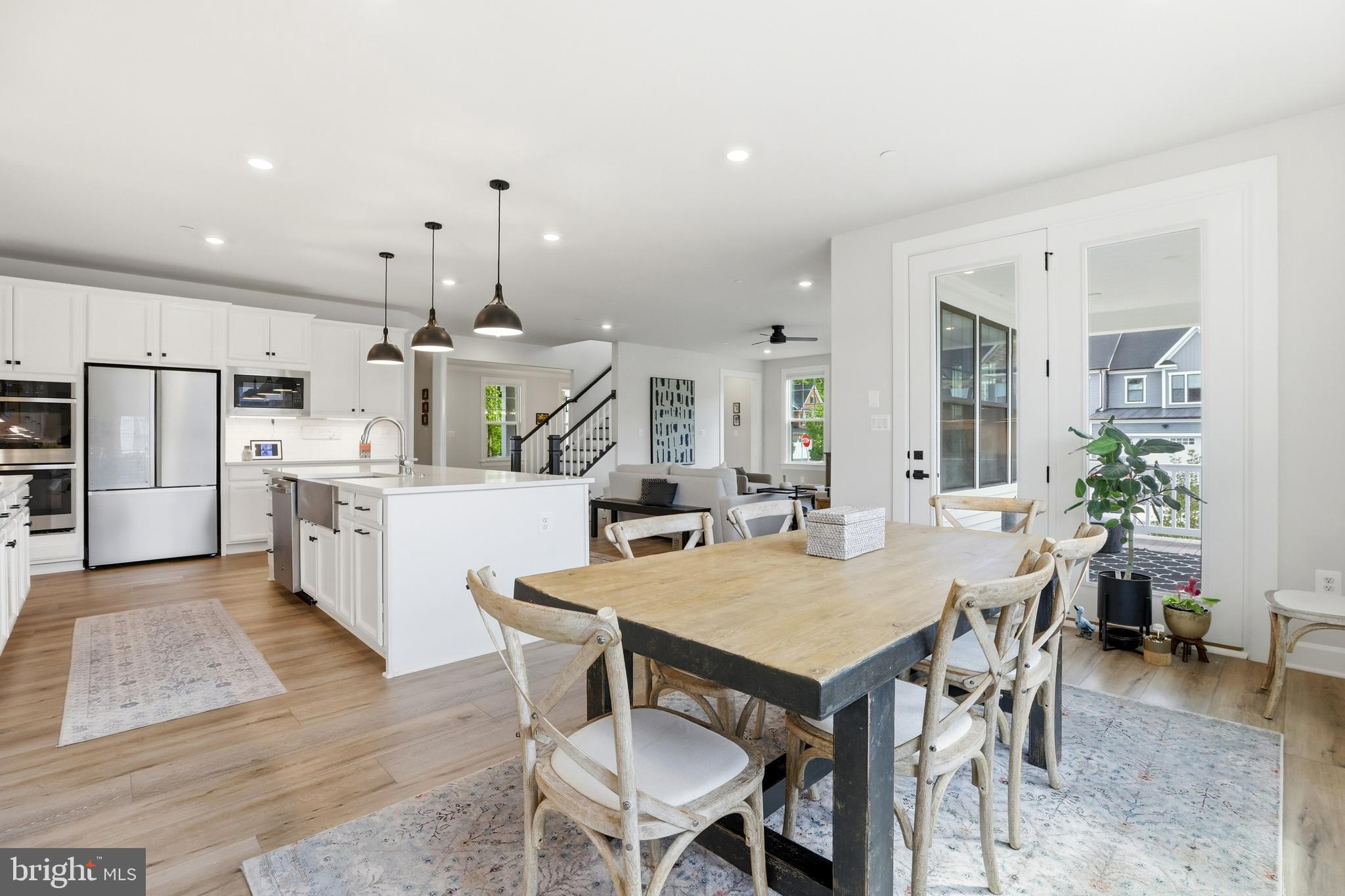 WESTMOUNT - Residential