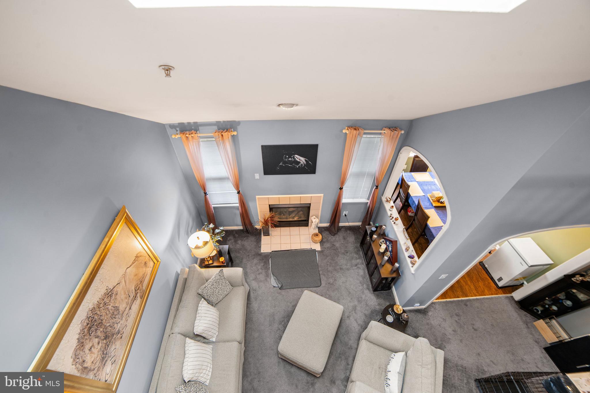 HOLLINGTON AT THE POINTE - Residential