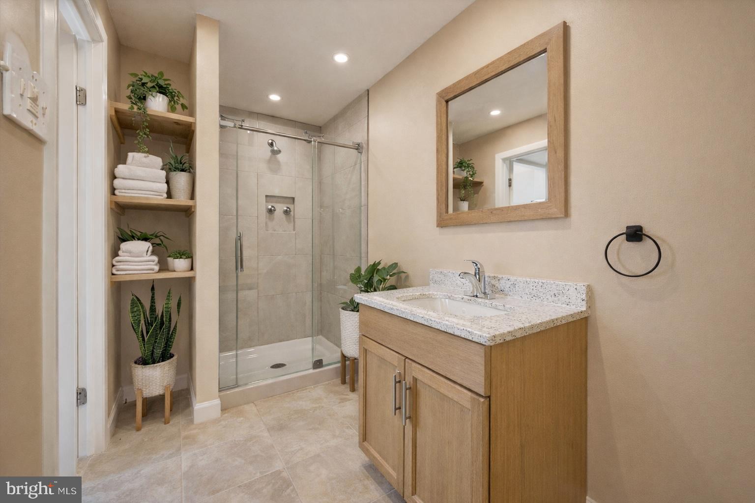 GERMANTOWN - Residential