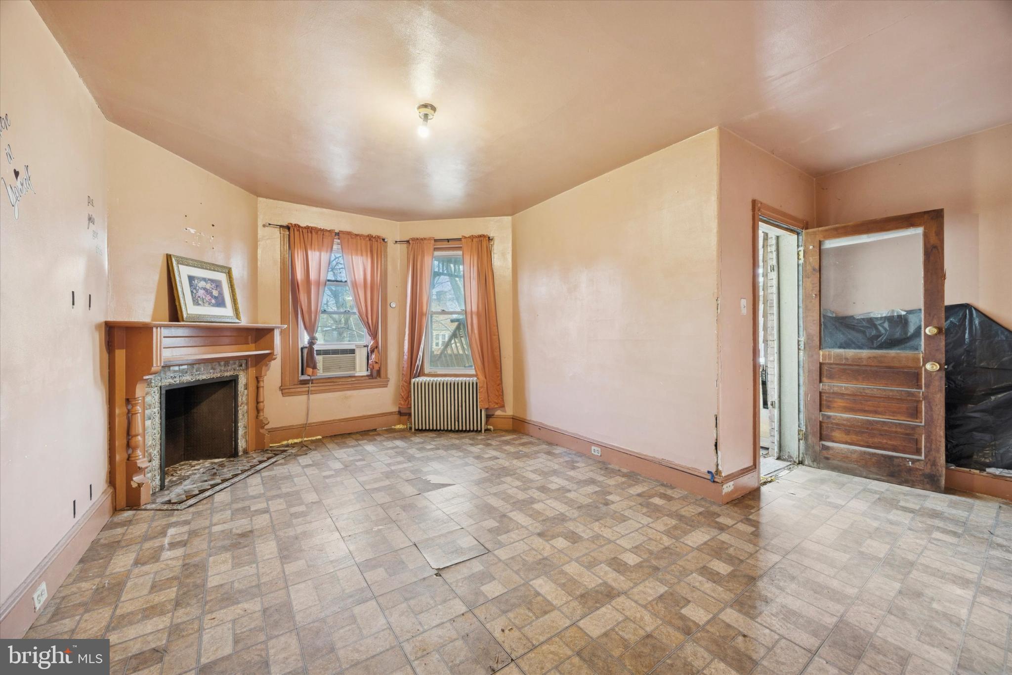 GERMANTOWN - Residential