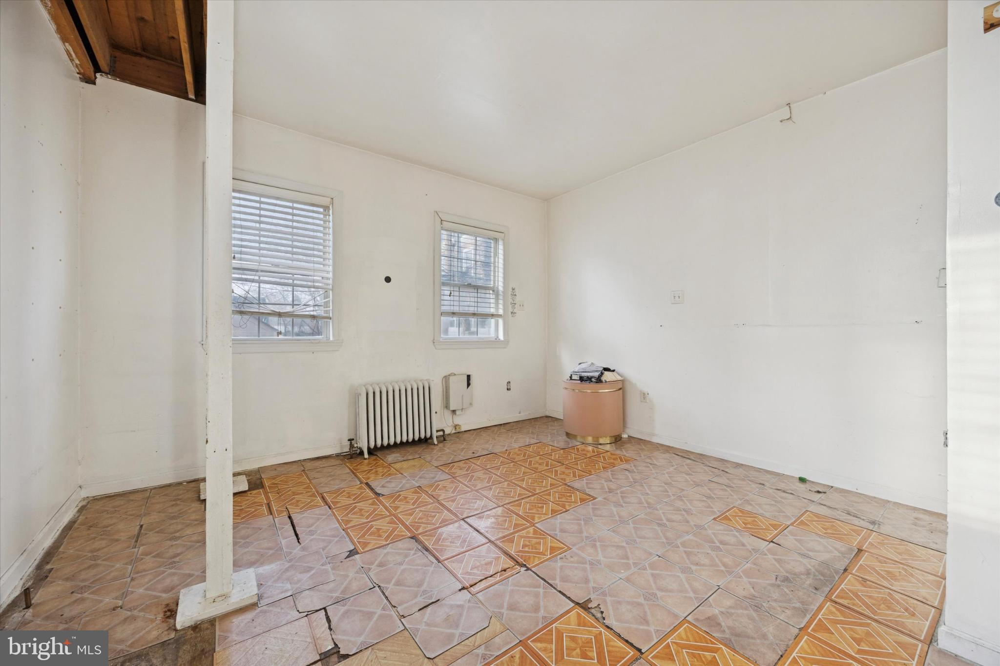 GERMANTOWN - Residential