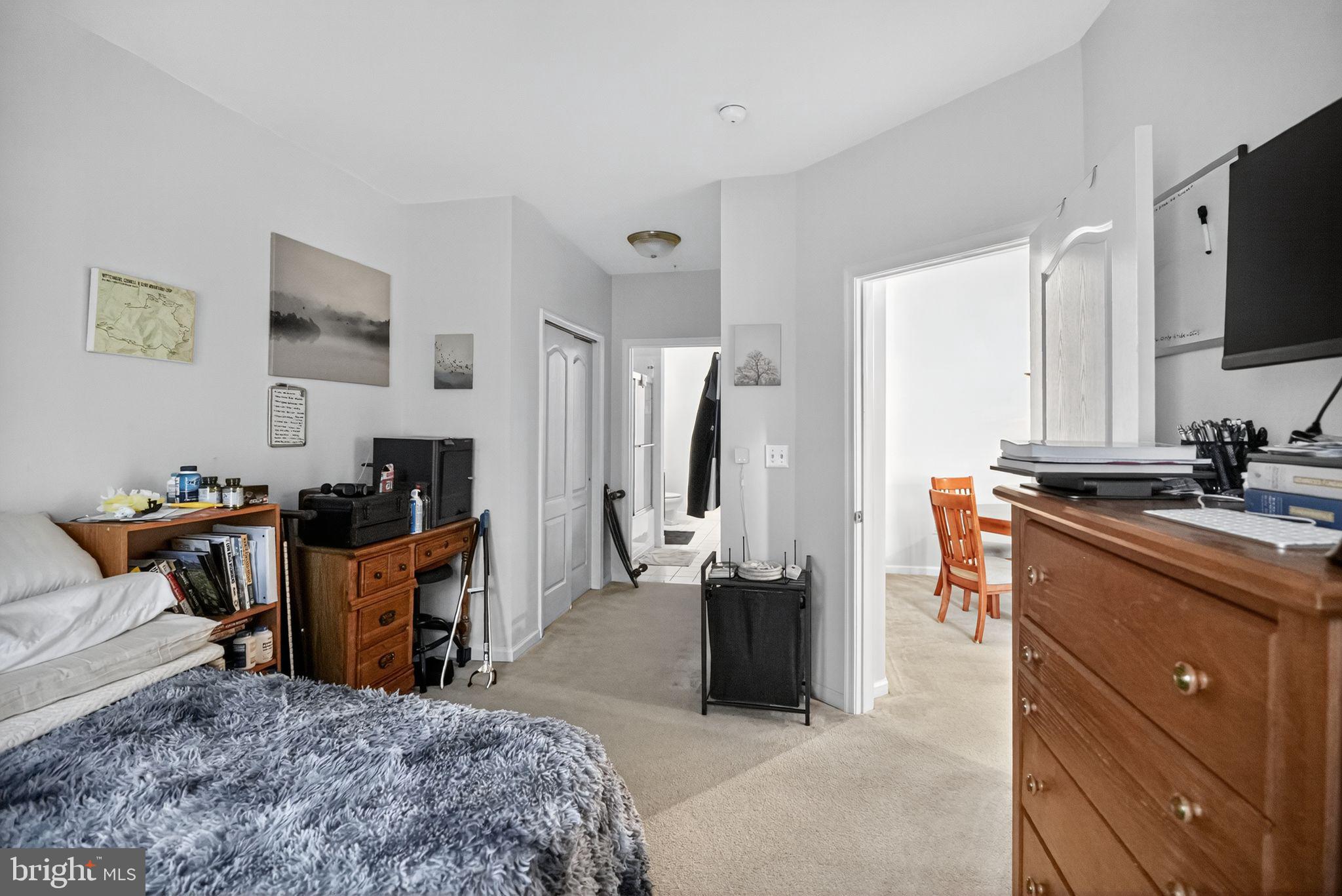 THE GRANDE AT RIVERVIEW - Residential