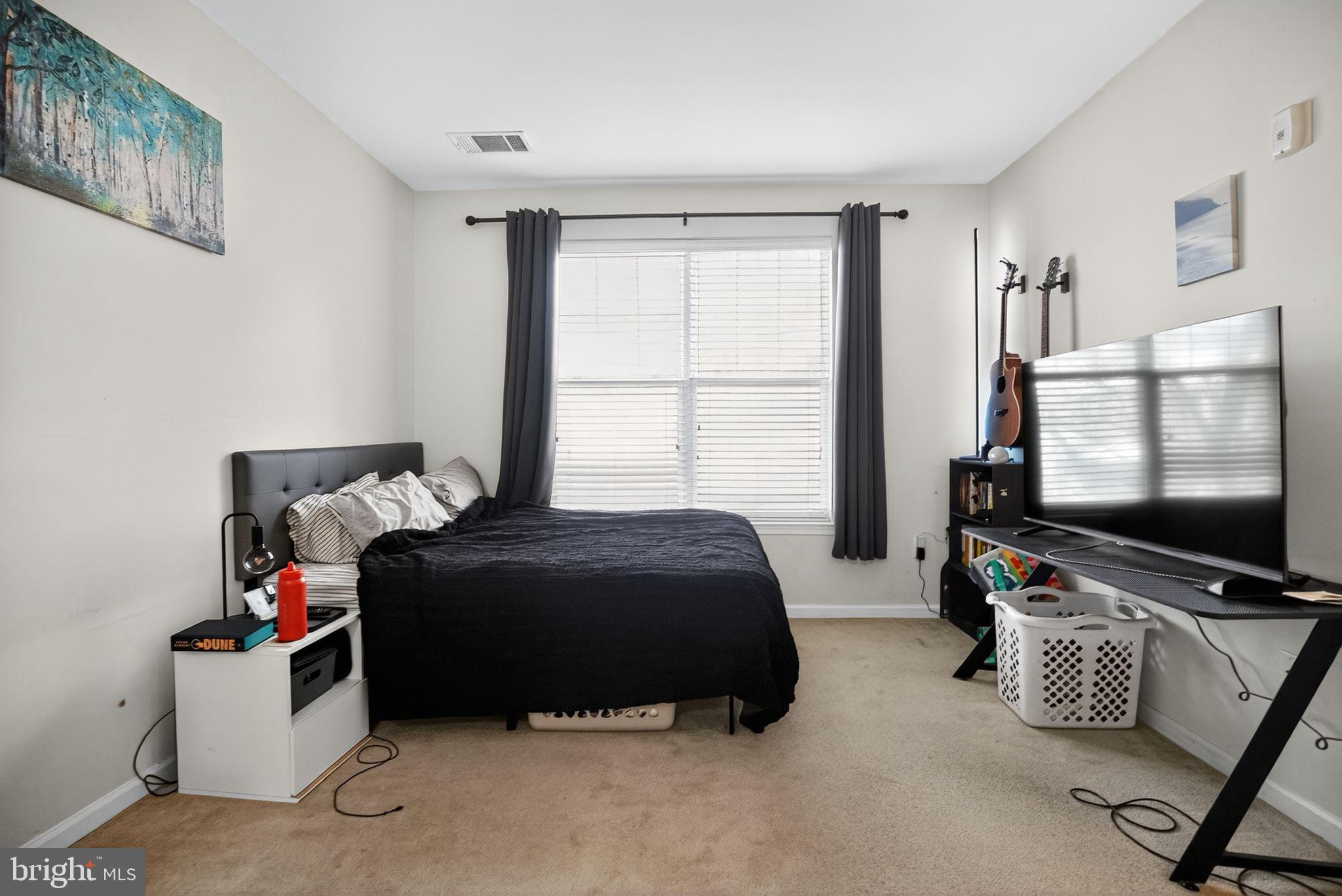 THE GRANDE AT RIVERVIEW - Residential