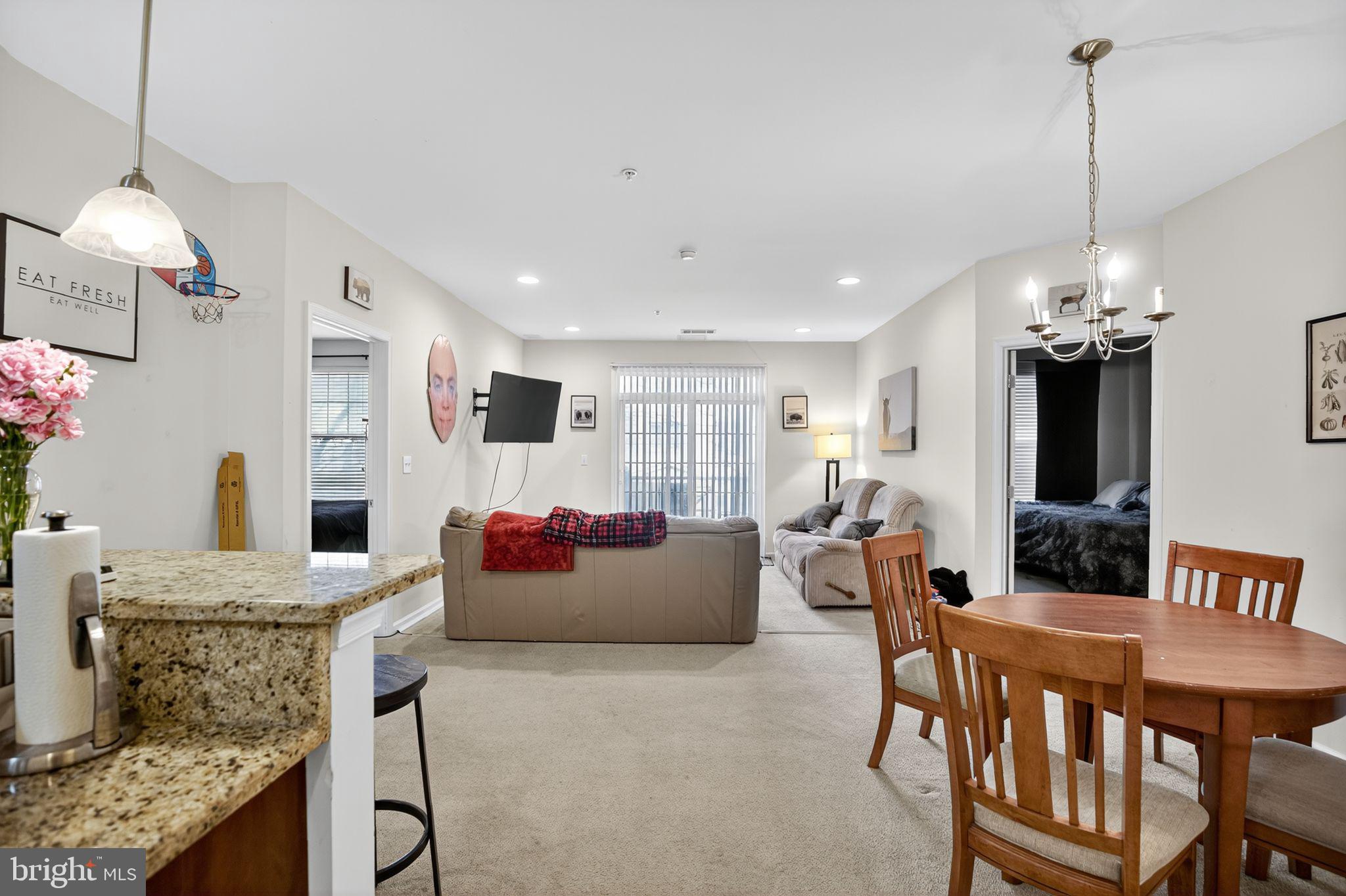 THE GRANDE AT RIVERVIEW - Residential