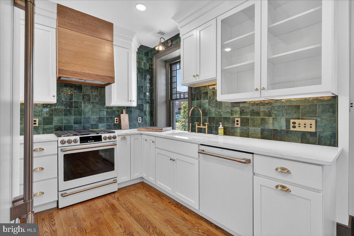 701 S BETHLEHEM PIKE