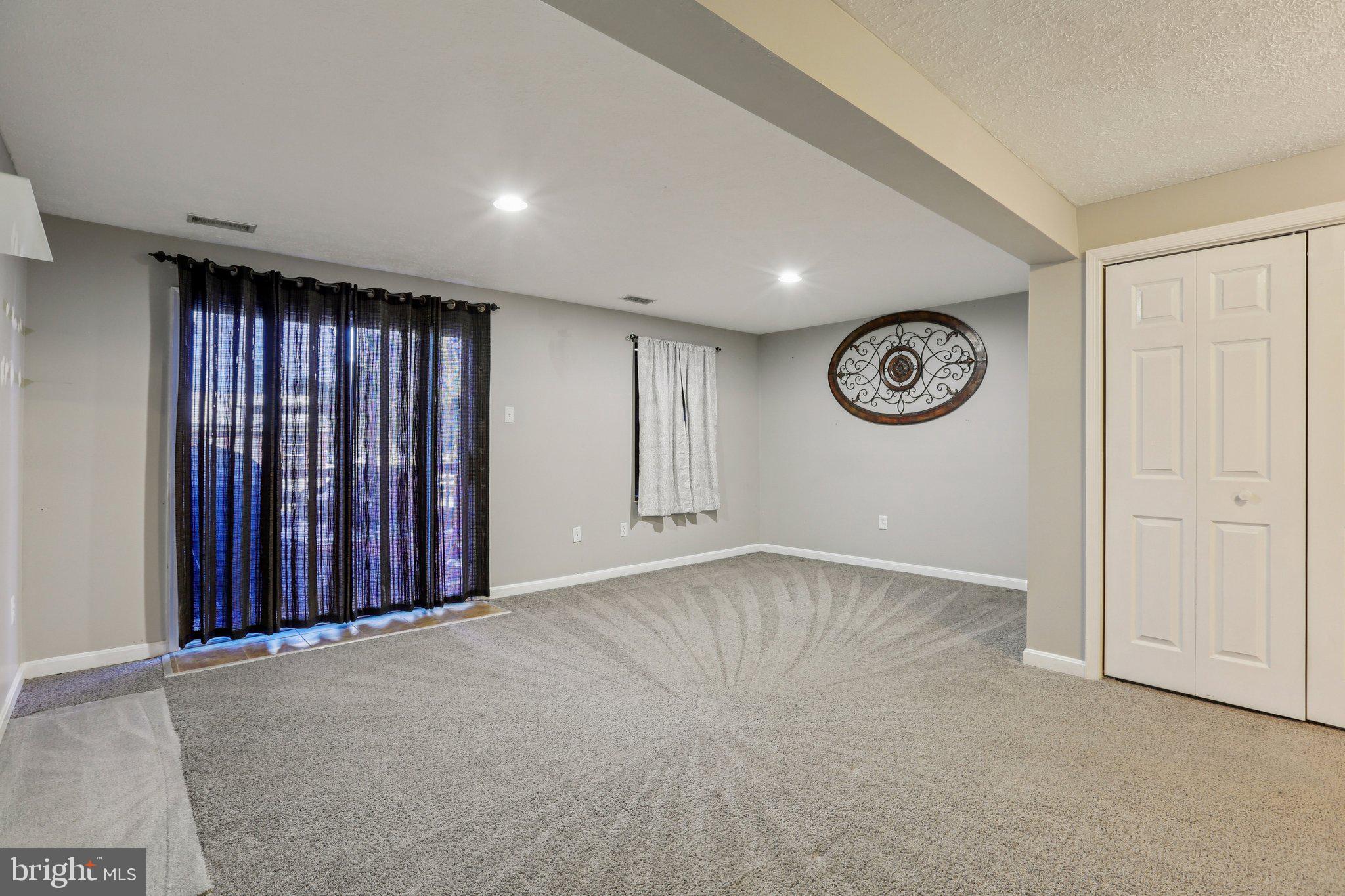 MAJORS CHOICE - Residential