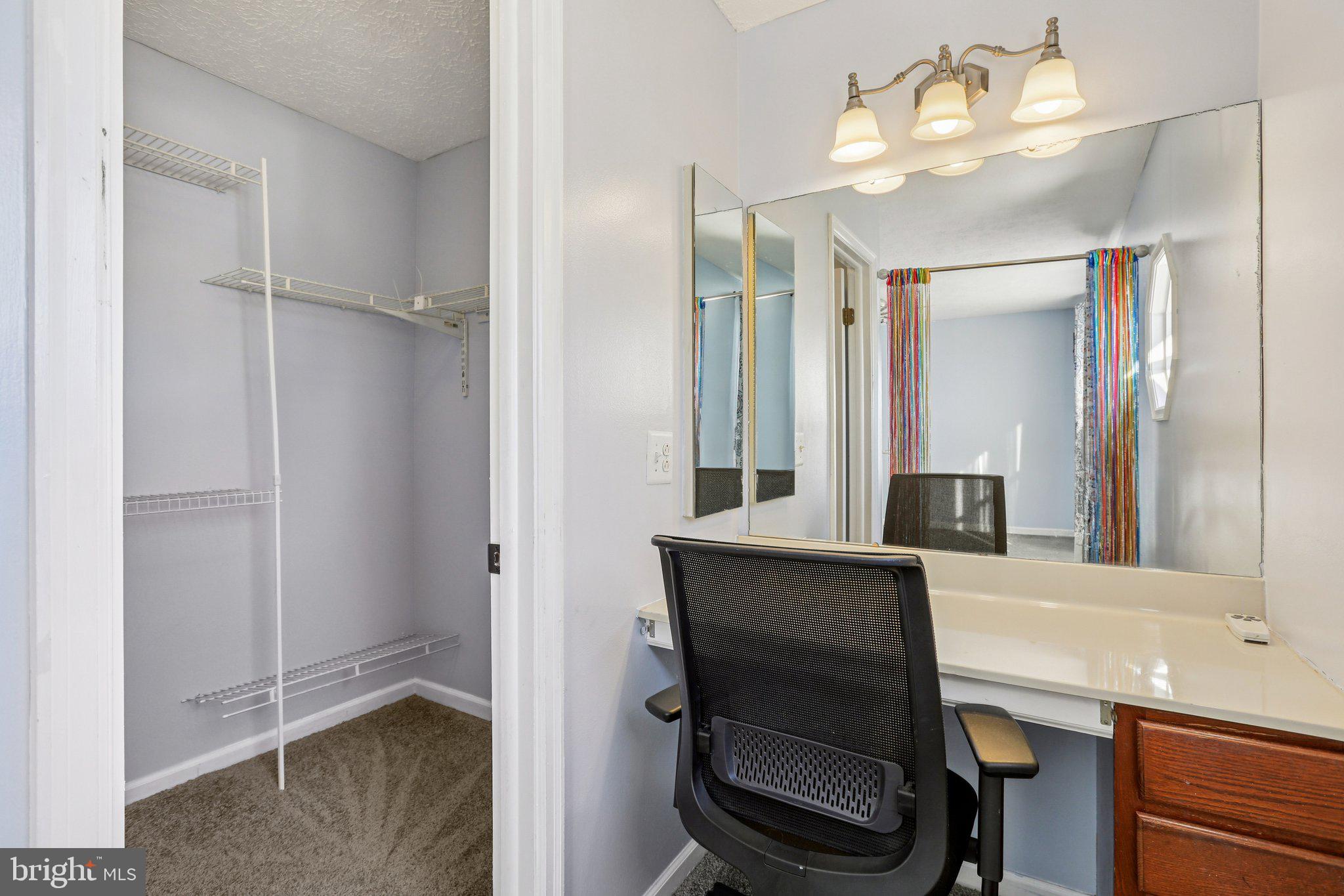 MAJORS CHOICE - Residential