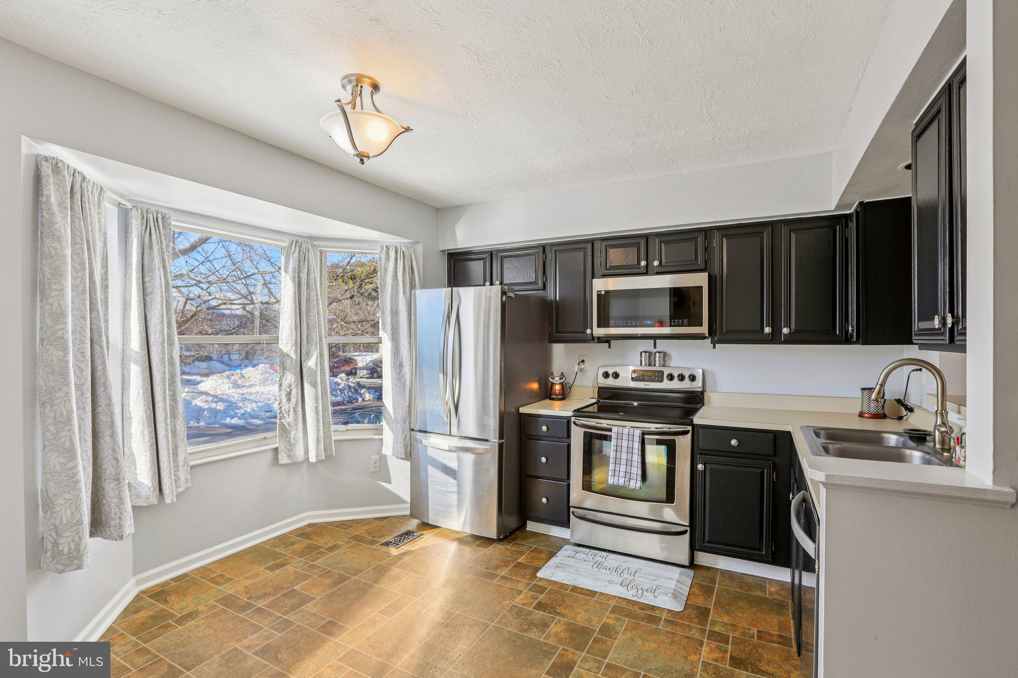 MAJORS CHOICE - Residential