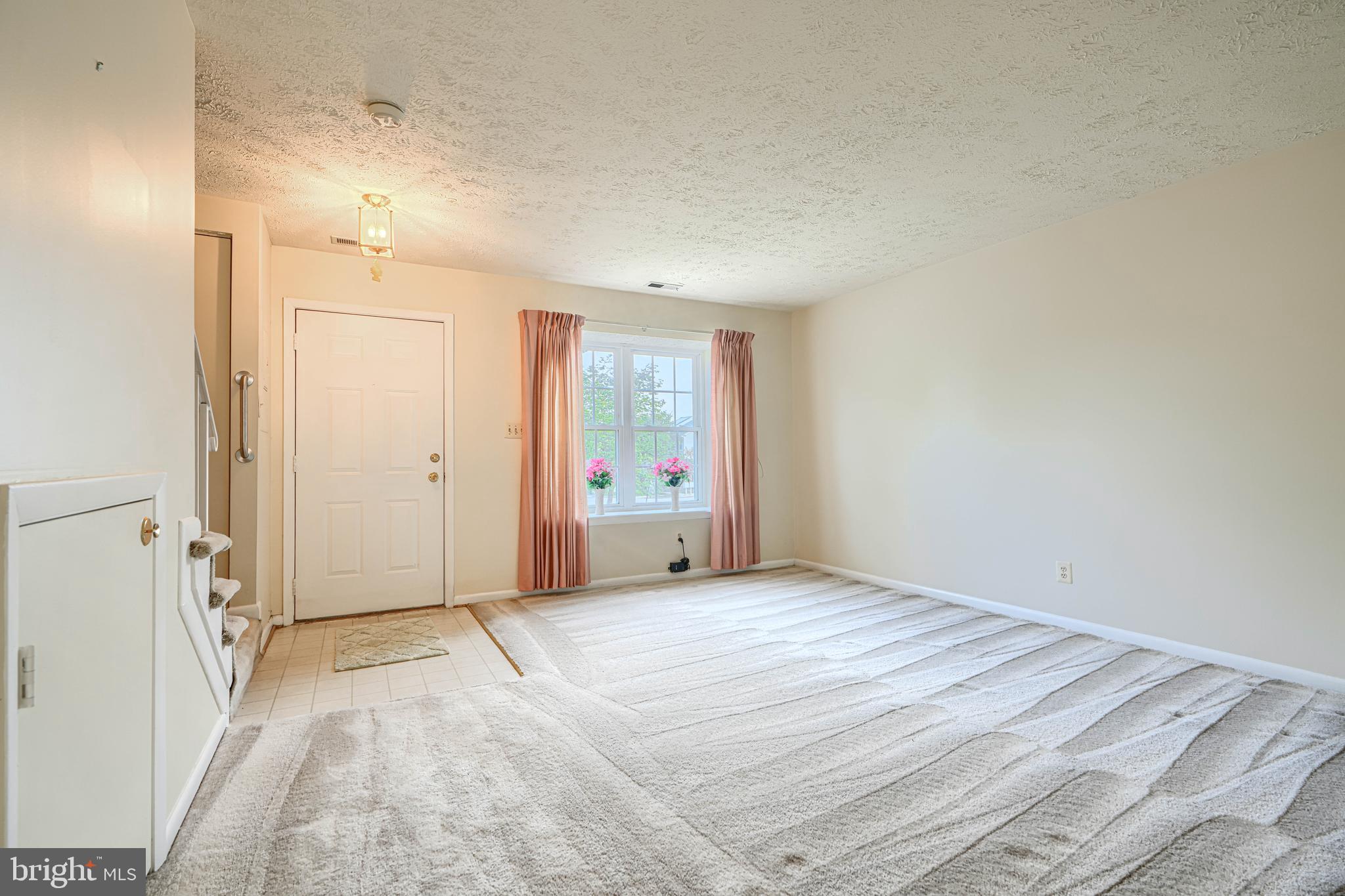 VILLAGE OF PAWNEE - Residential