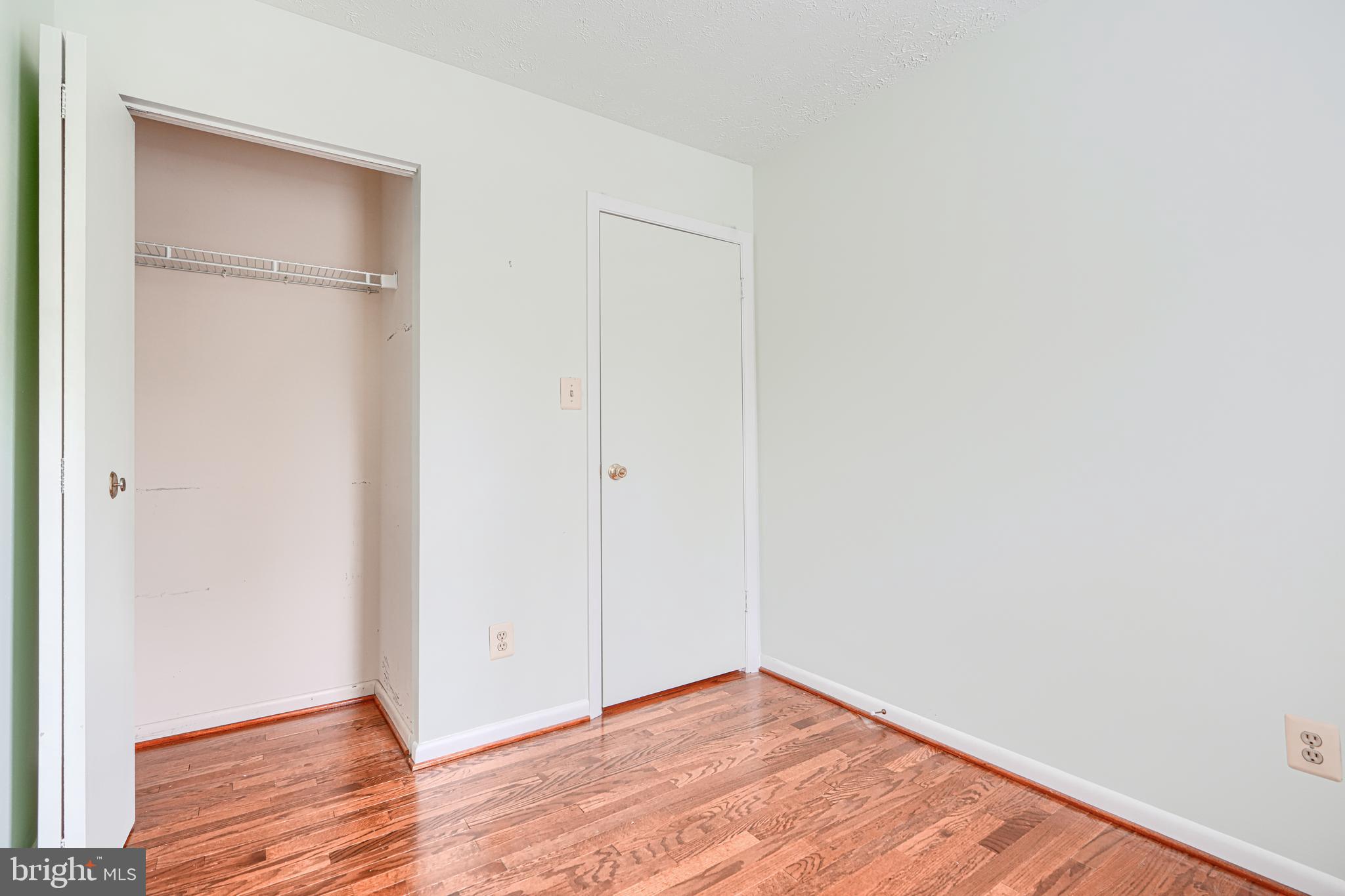 VILLAGE OF PAWNEE - Residential