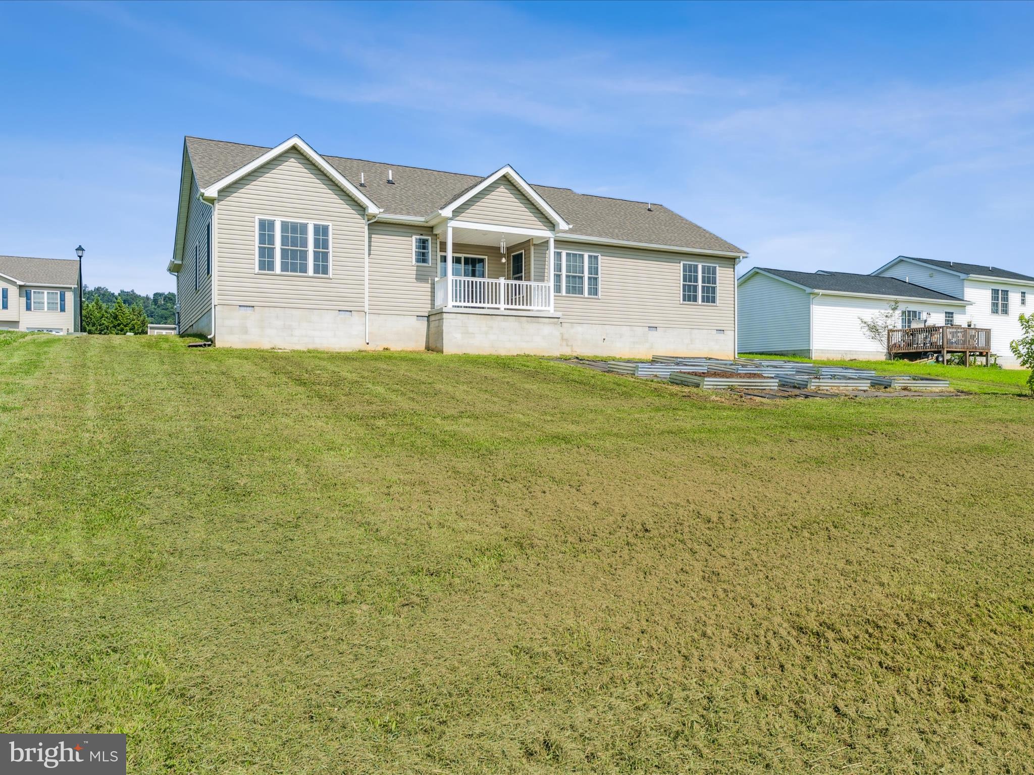 PEBBLE RIDGE - Residential