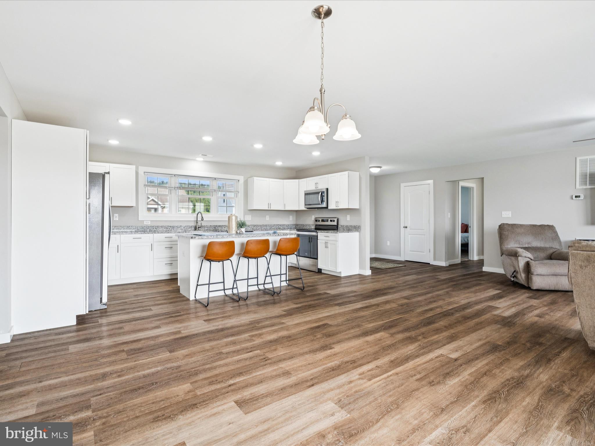 PEBBLE RIDGE - Residential