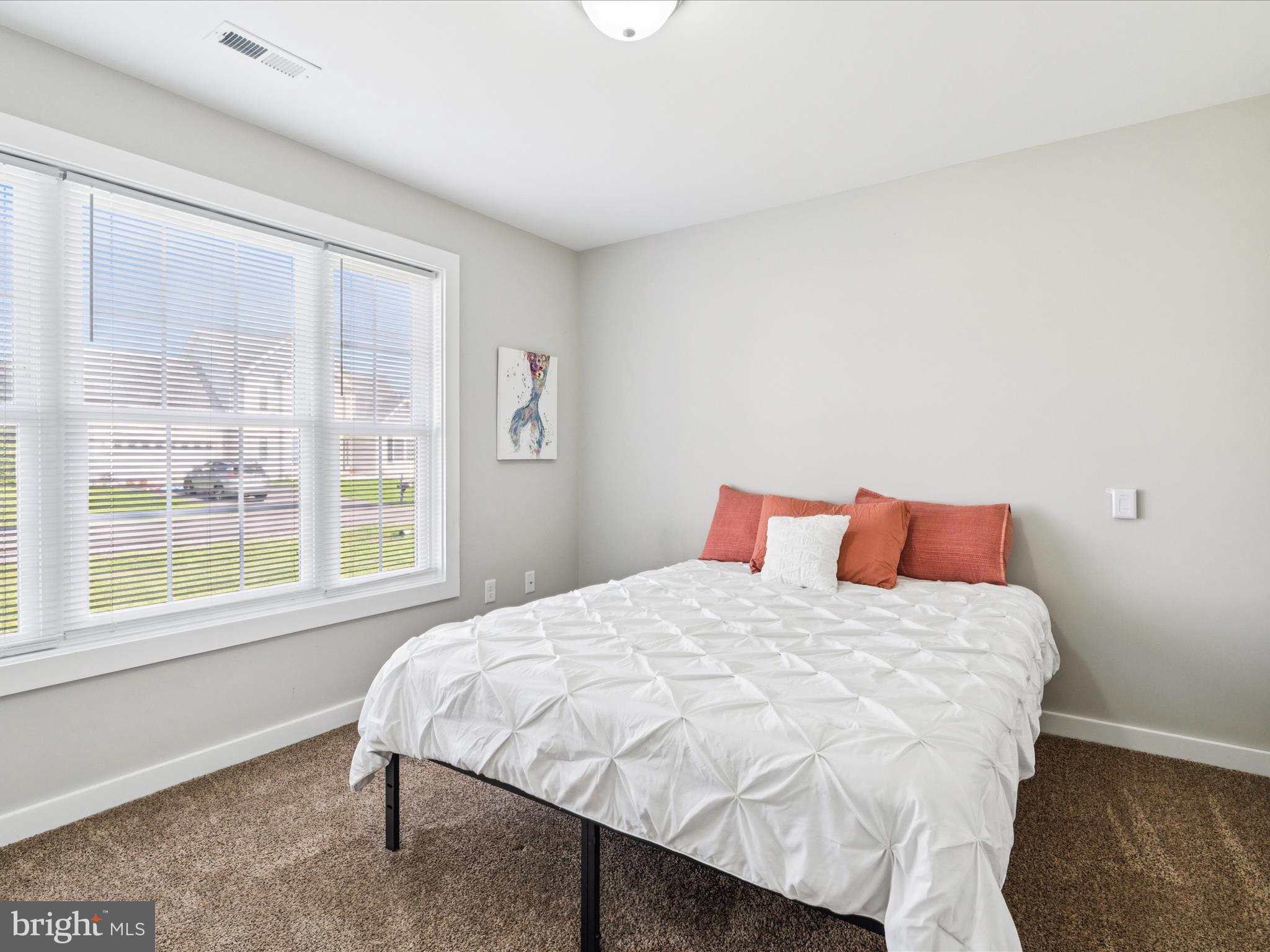 PEBBLE RIDGE - Residential