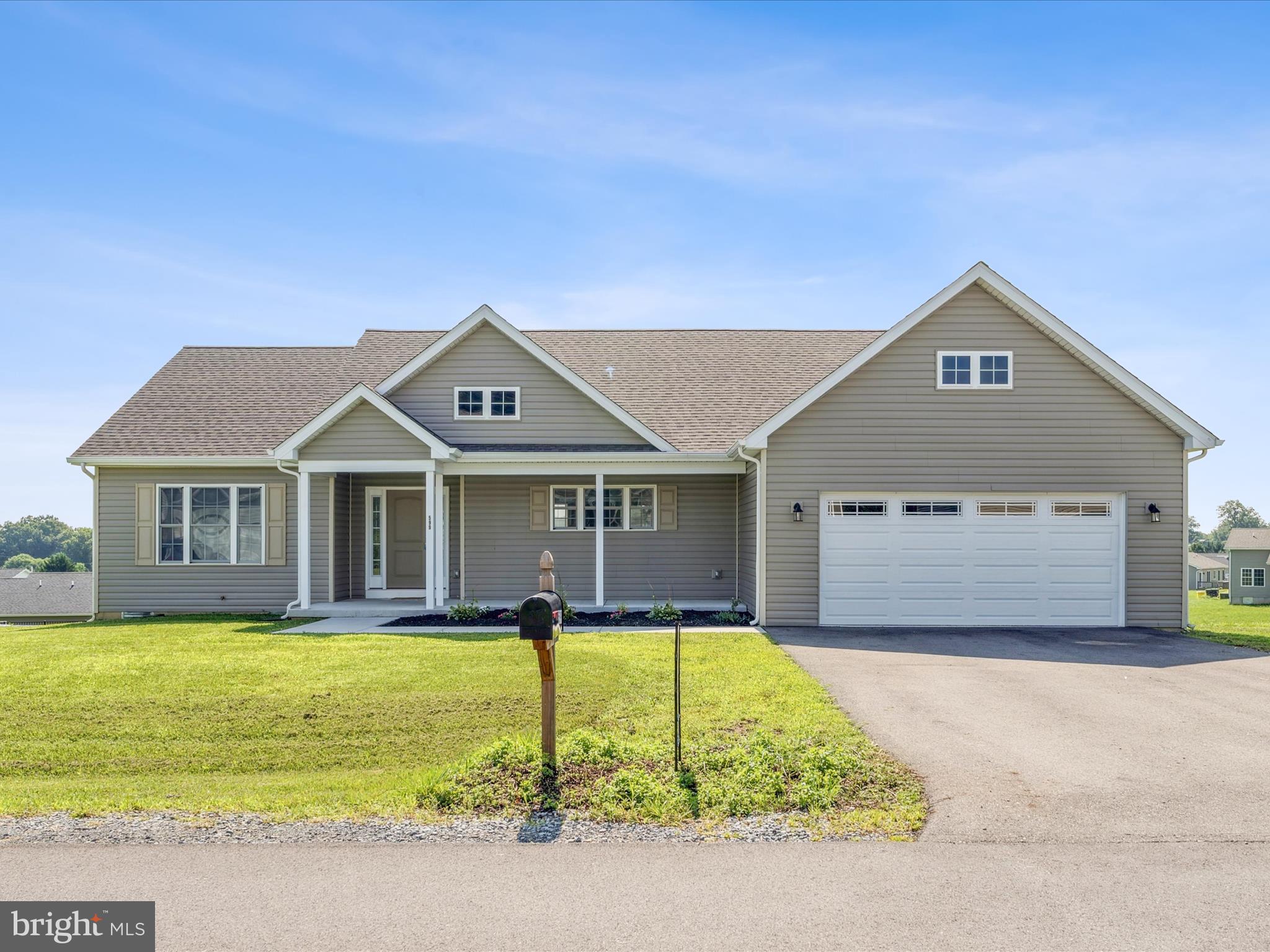 PEBBLE RIDGE - Residential