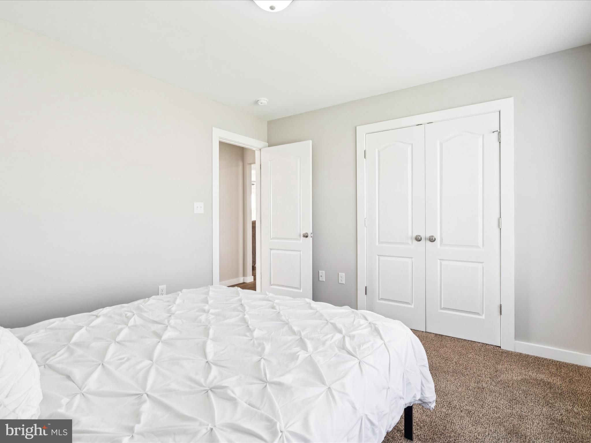 PEBBLE RIDGE - Residential