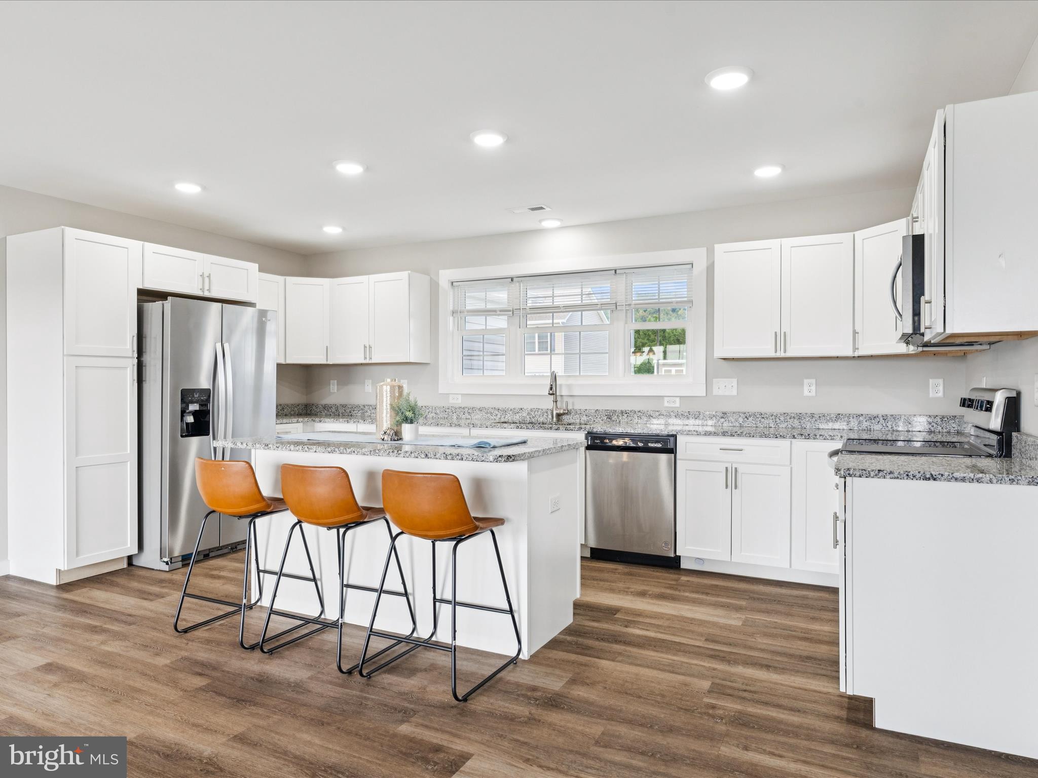 PEBBLE RIDGE - Residential