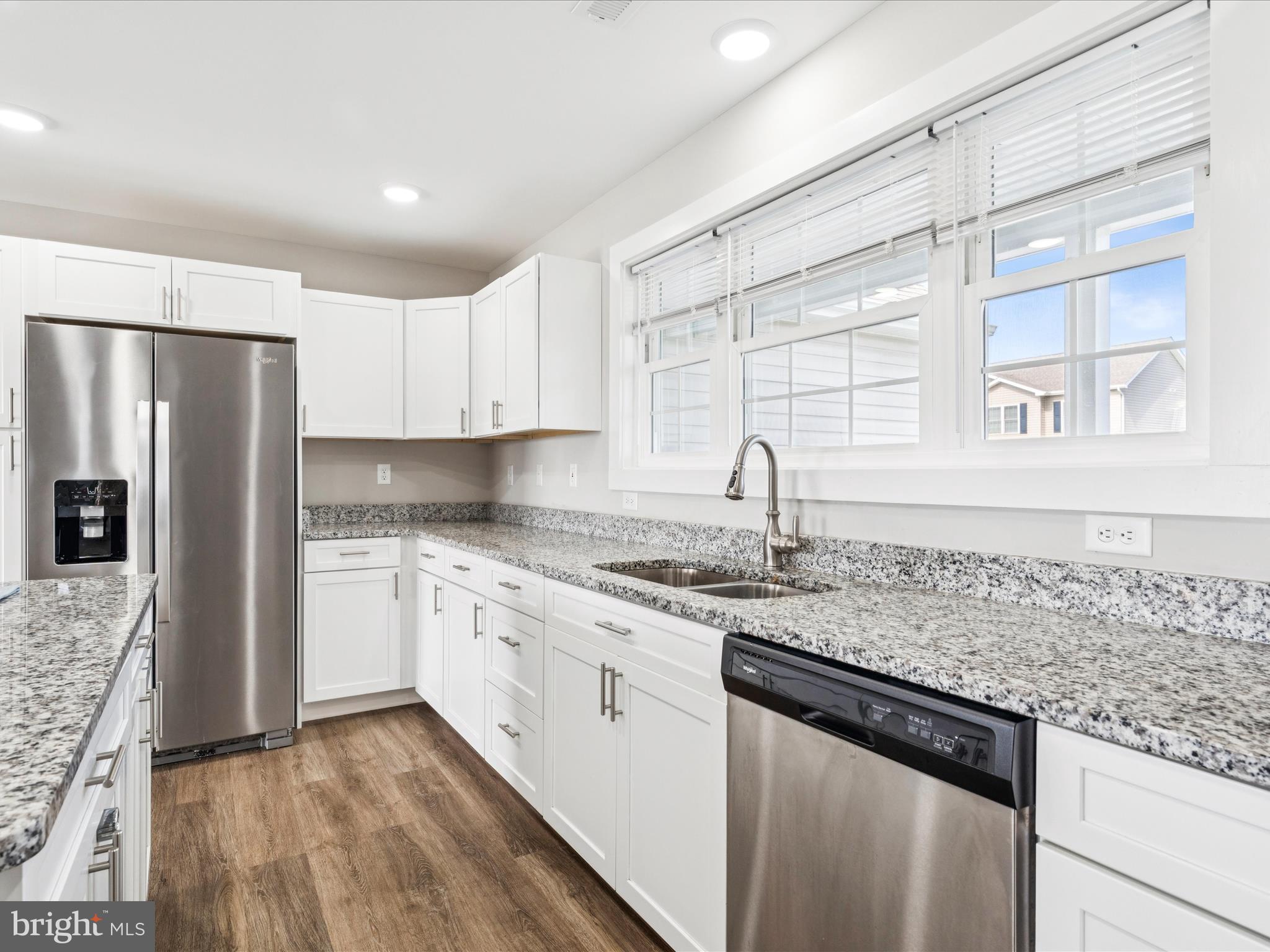 PEBBLE RIDGE - Residential