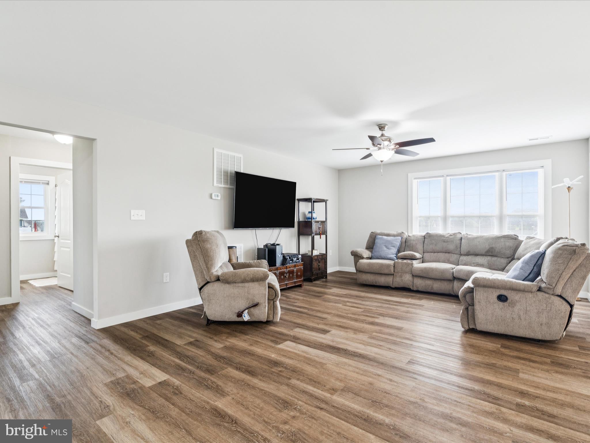 PEBBLE RIDGE - Residential