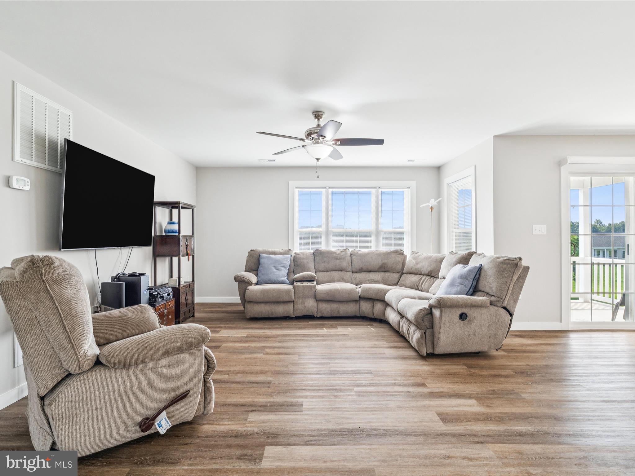 PEBBLE RIDGE - Residential