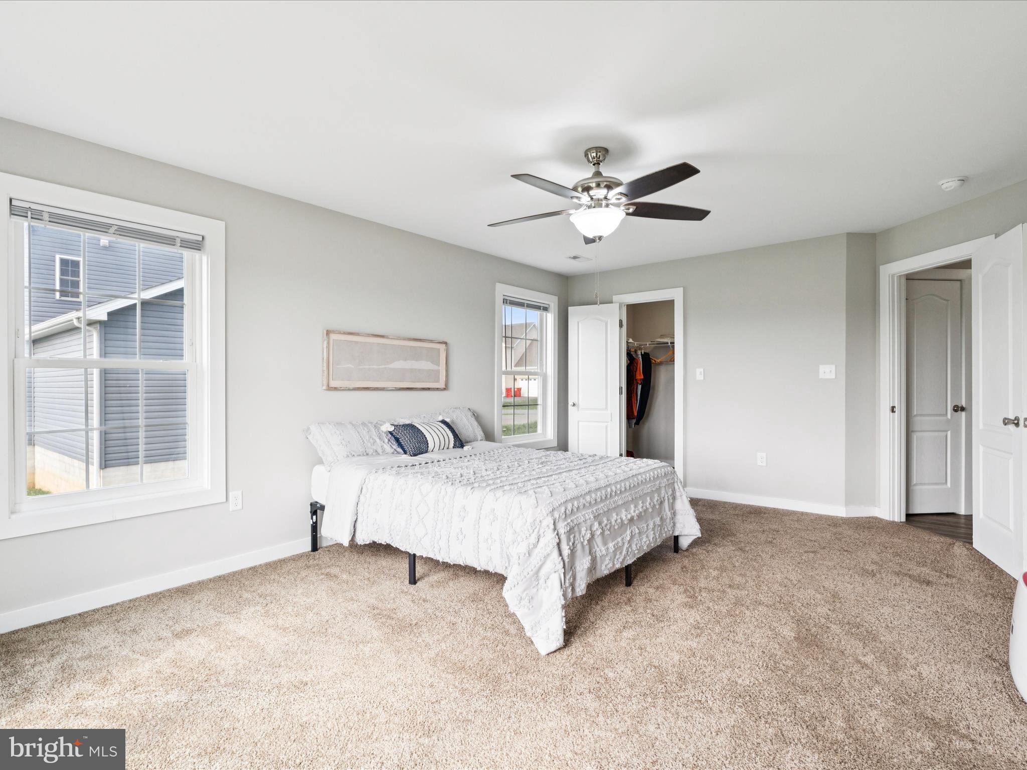 PEBBLE RIDGE - Residential