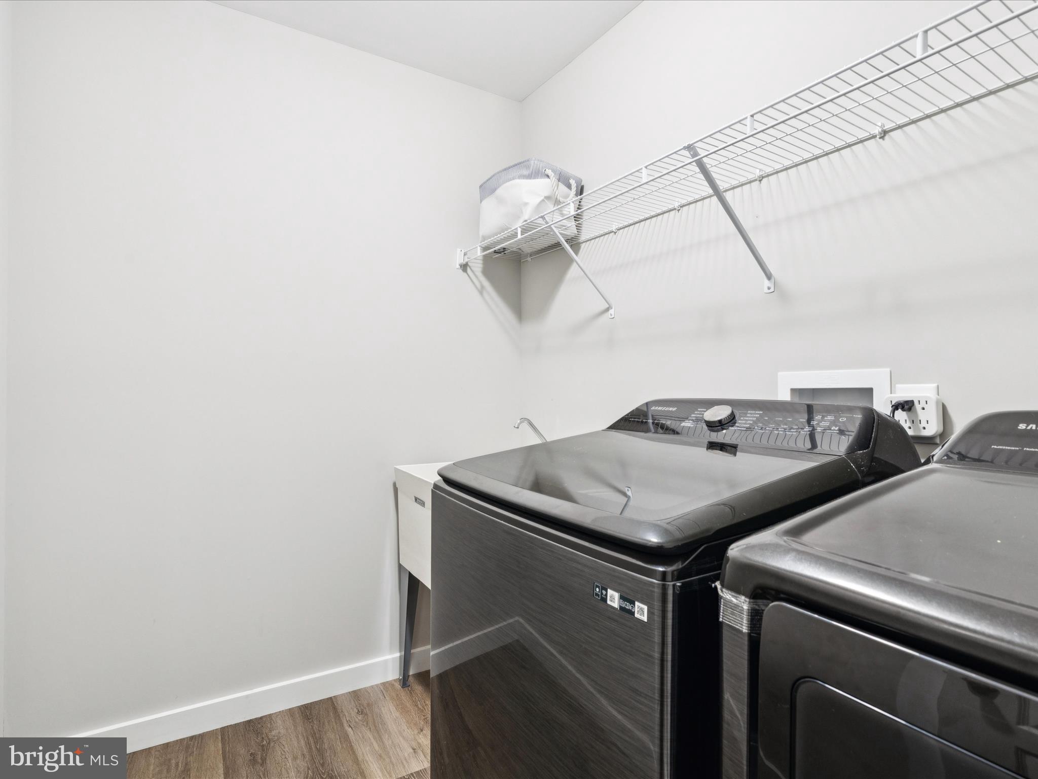 PEBBLE RIDGE - Residential