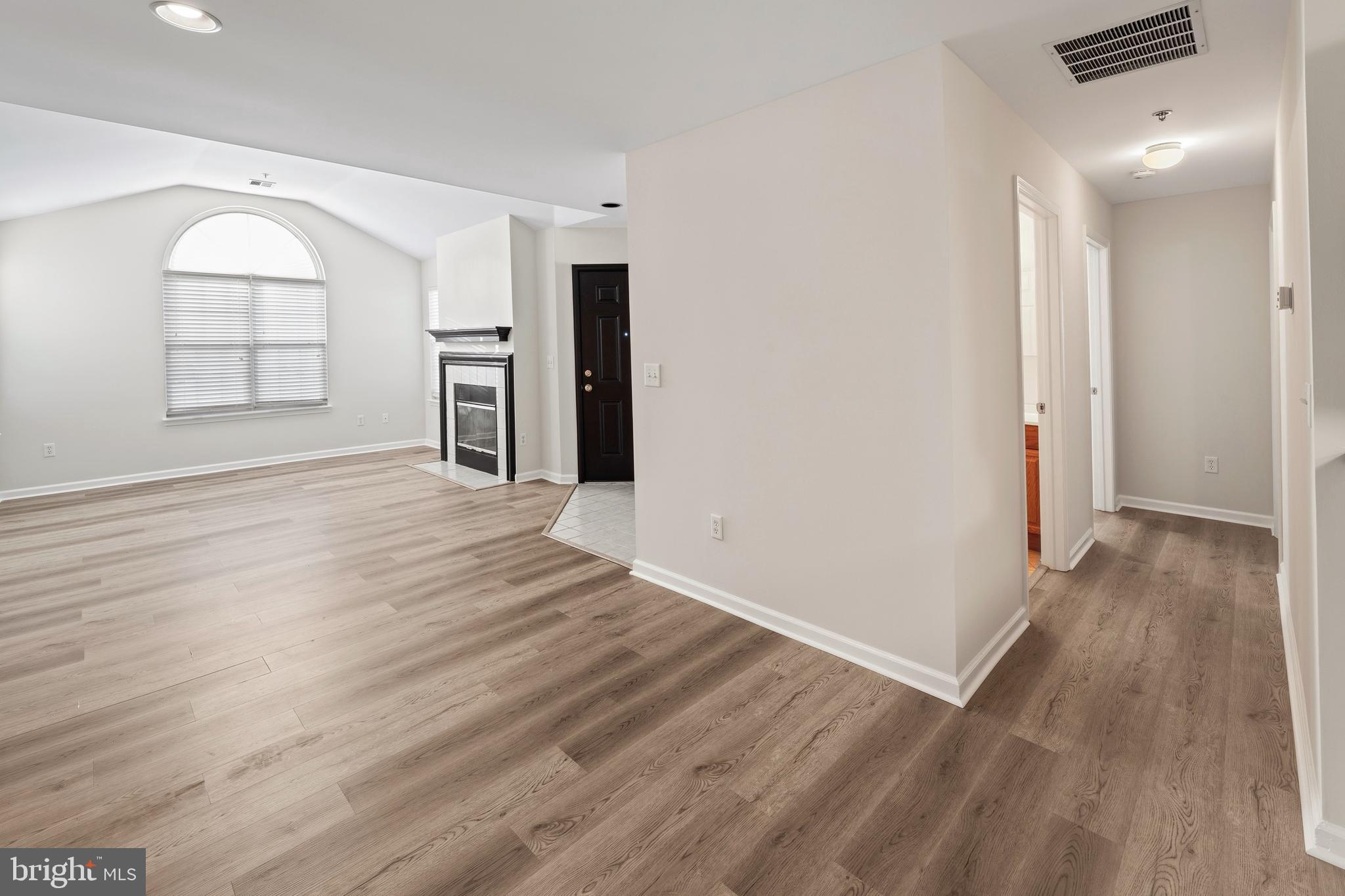 VILLAS AT FRENCH C - Residential