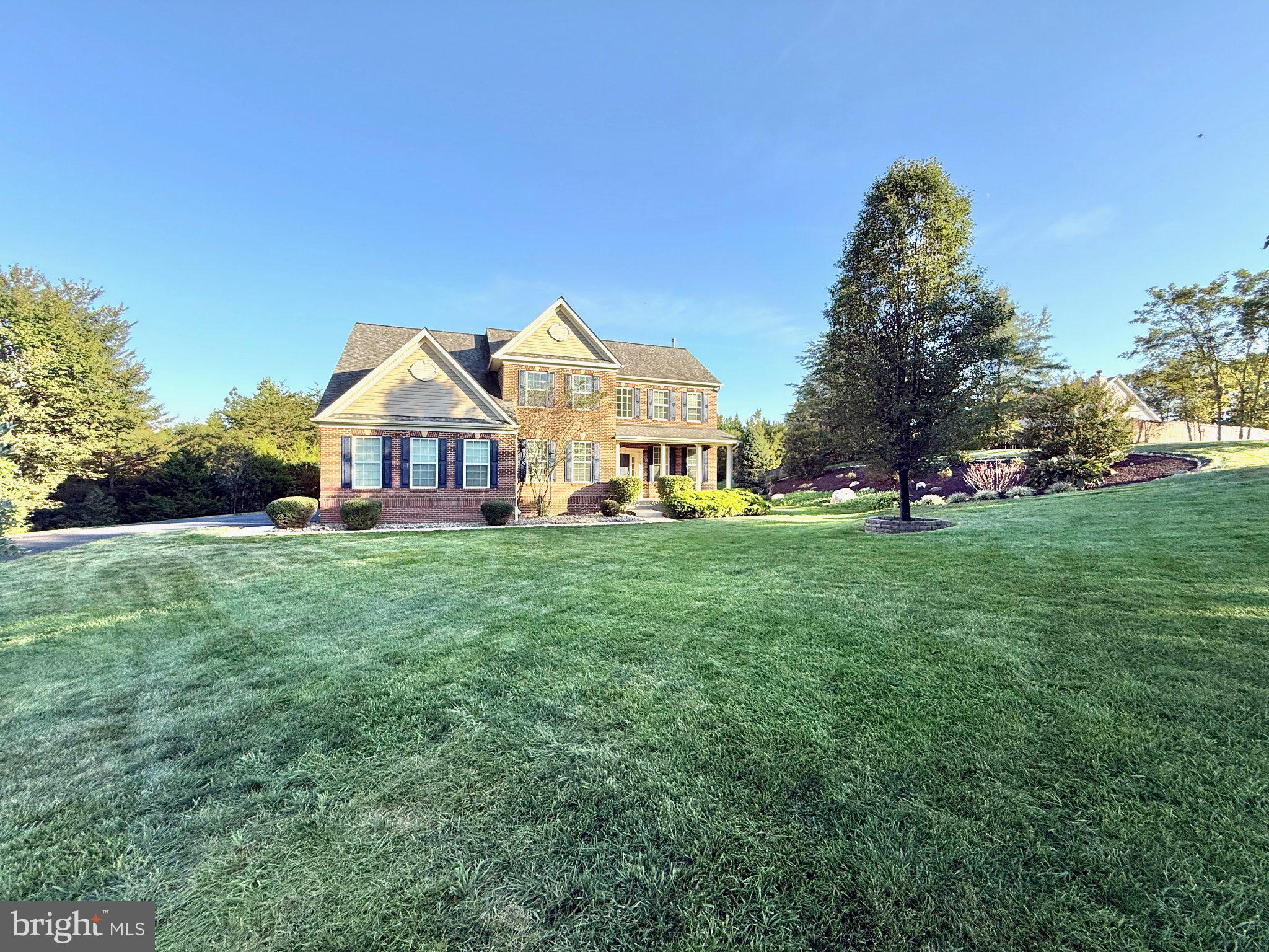 6824 BARLOWE COURT