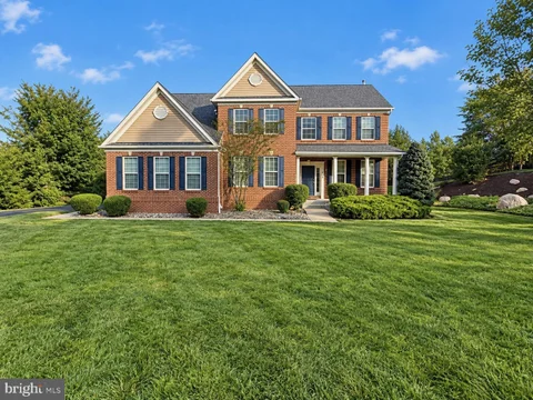 MLS: MDCH2059560