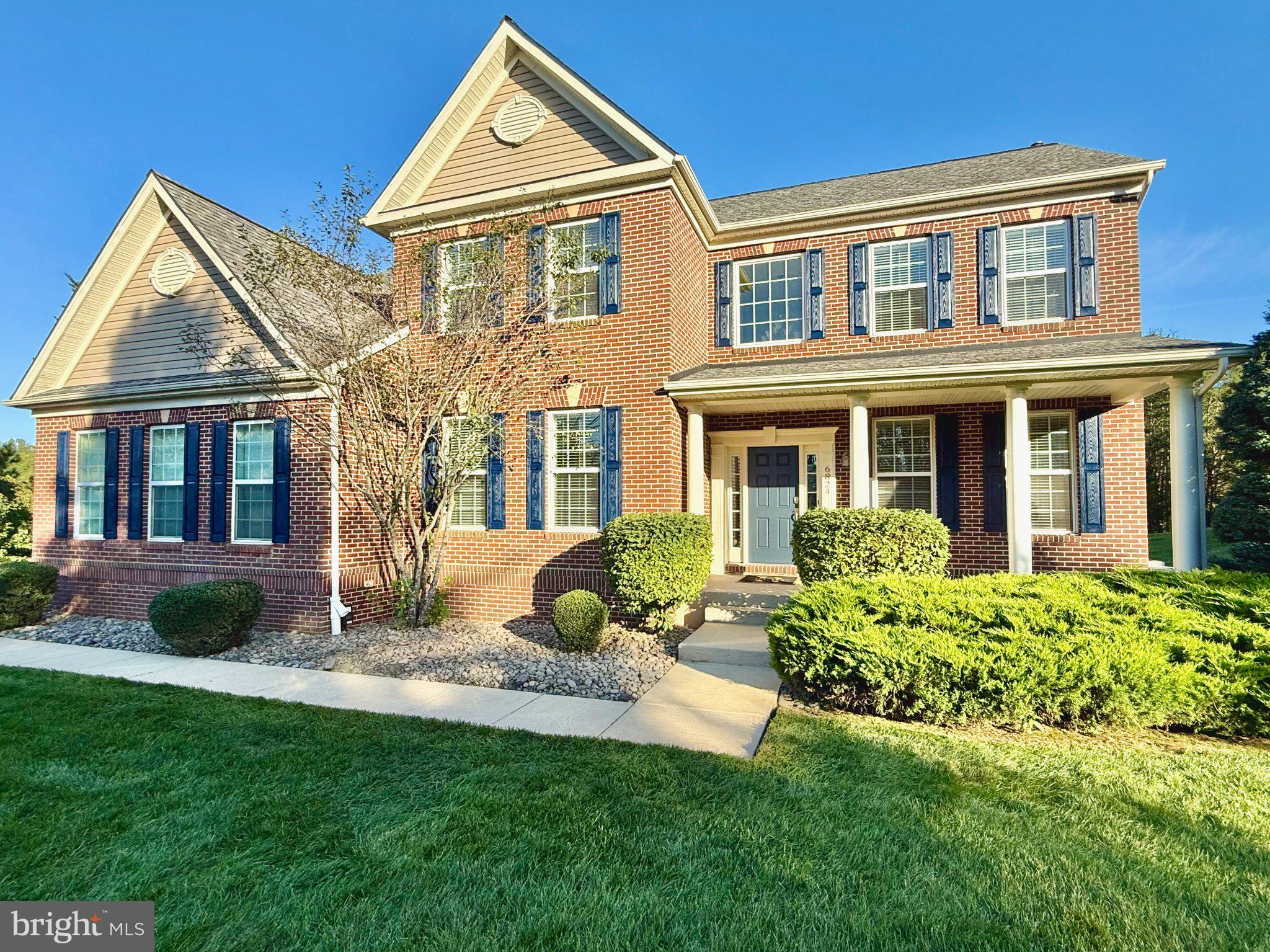 6824 BARLOWE COURT