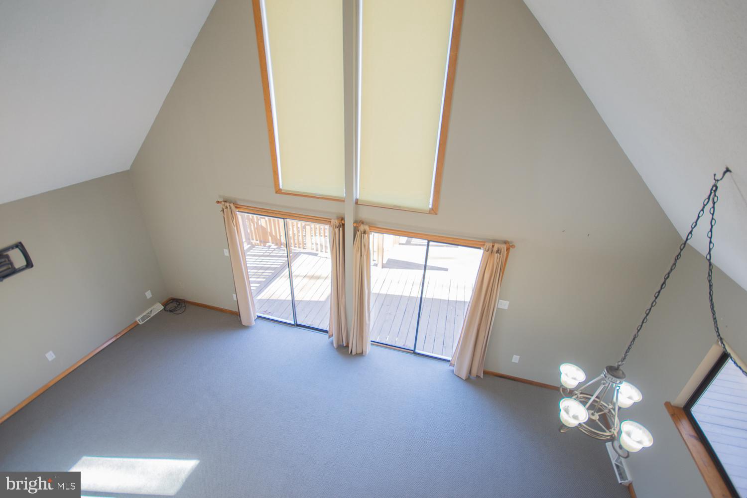 DEERWOOD SOLAR VILLAGE - Residential