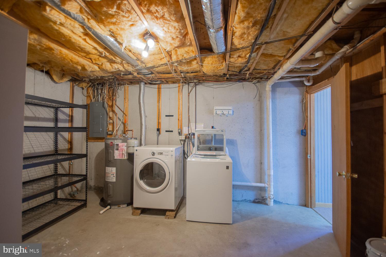 DEERWOOD SOLAR VILLAGE - Residential