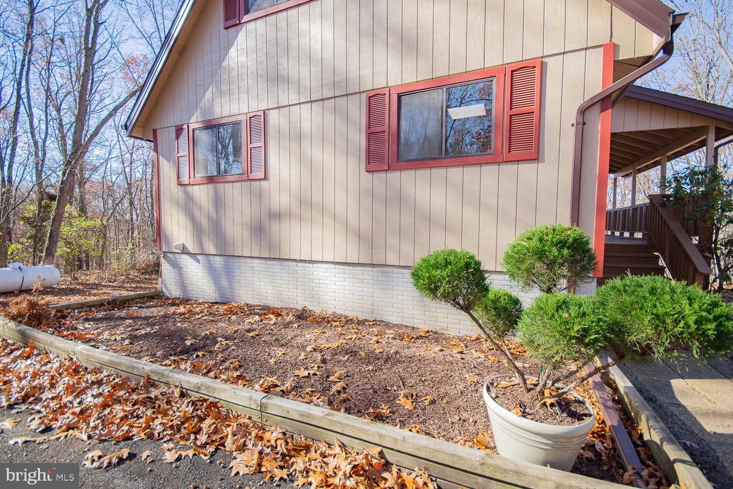 DEERWOOD SOLAR VILLAGE - Residential