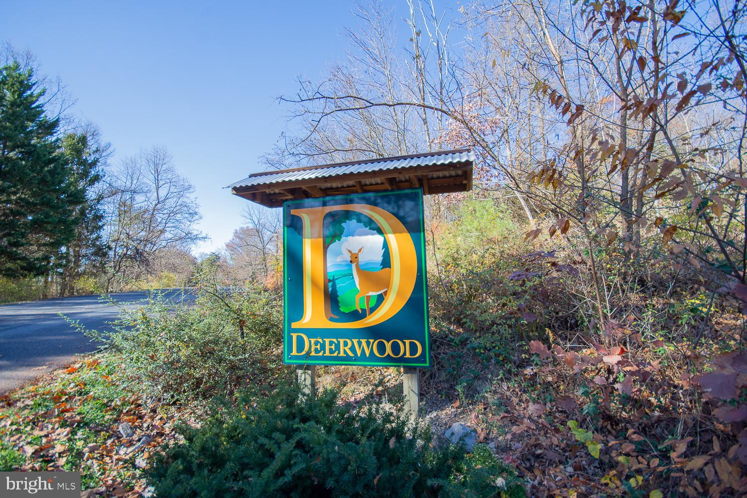 DEERWOOD SOLAR VILLAGE - Residential