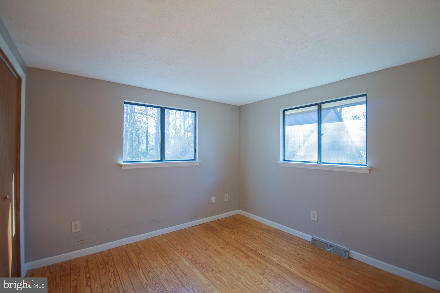 DEERWOOD SOLAR VILLAGE - Residential