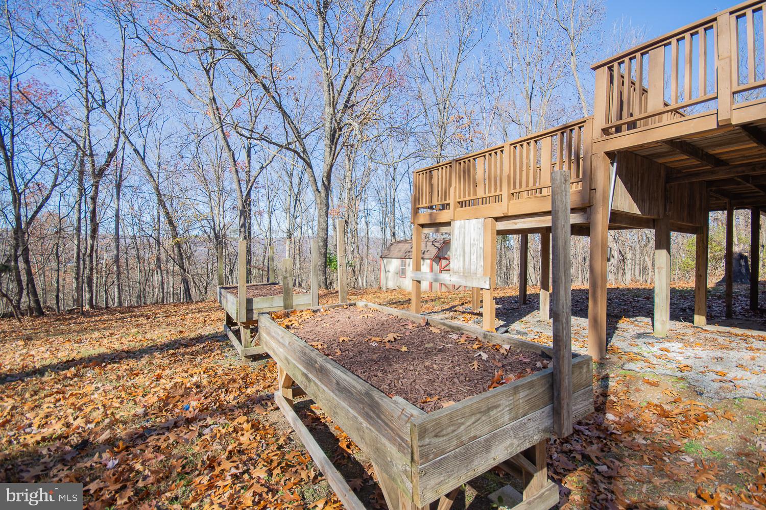 DEERWOOD SOLAR VILLAGE - Residential