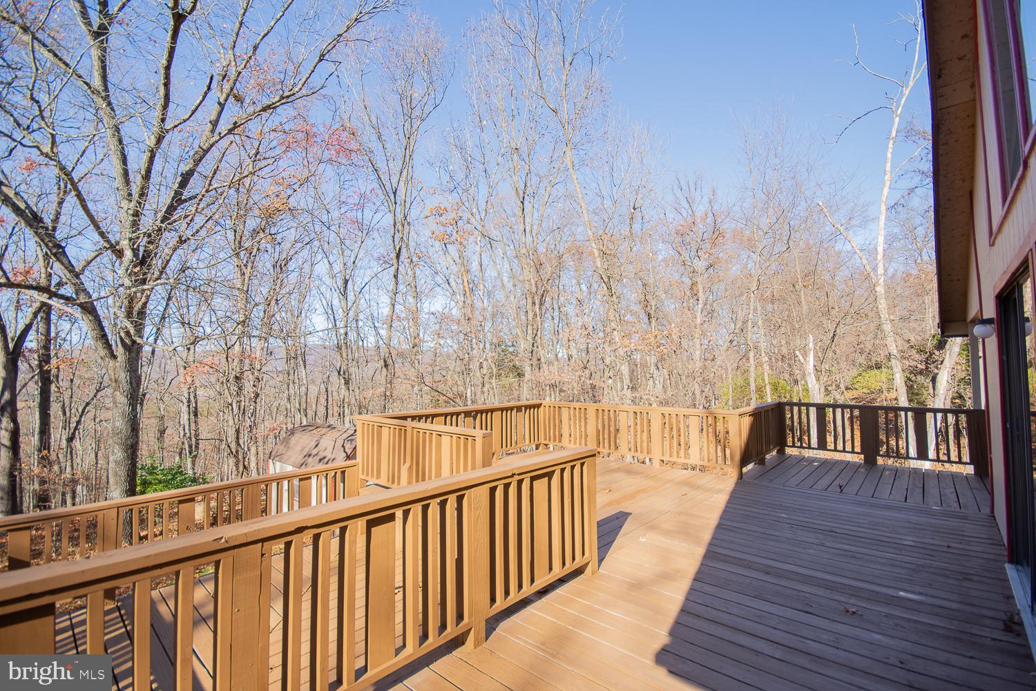 DEERWOOD SOLAR VILLAGE - Residential