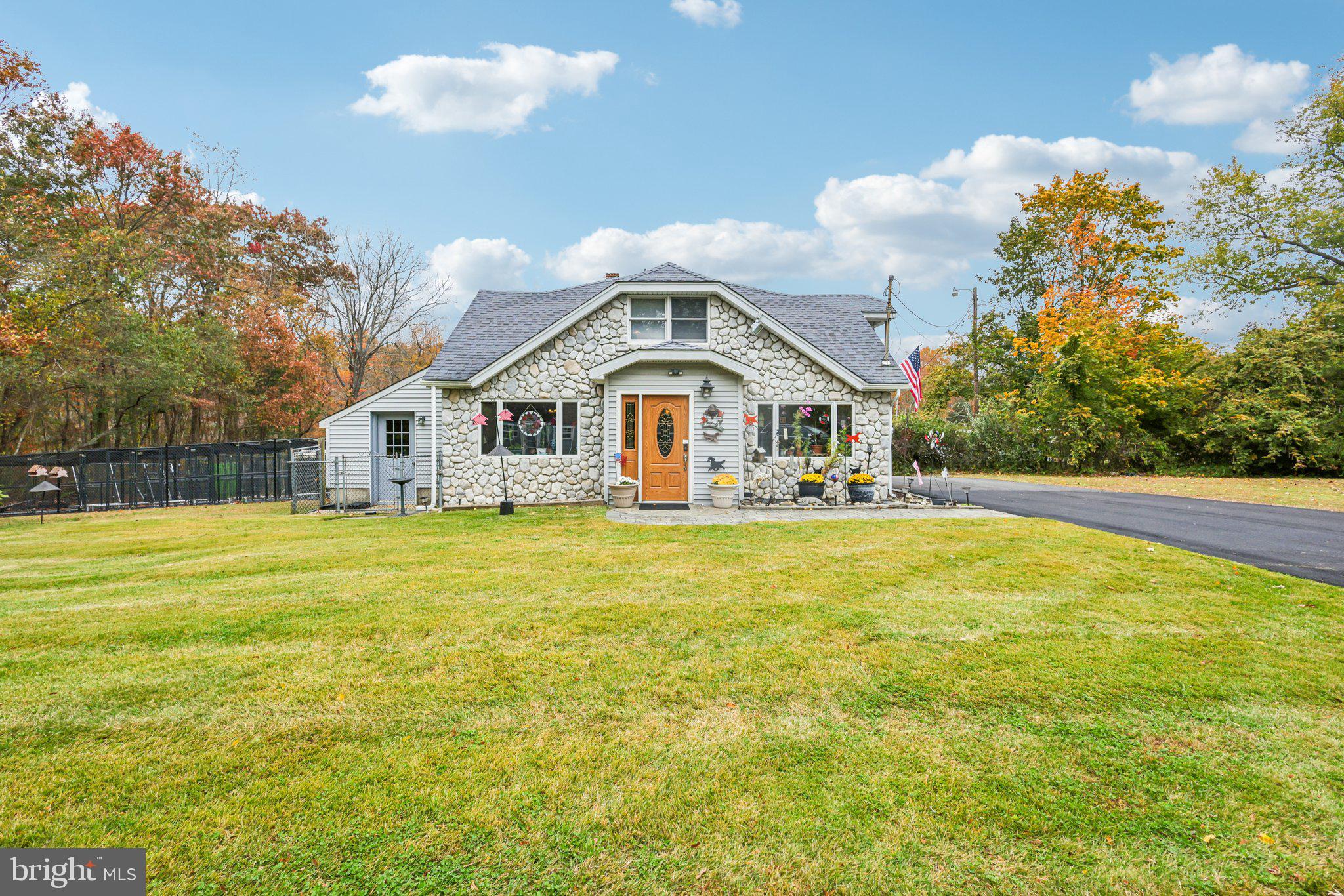 170 S HOPE CHAPEL ROAD