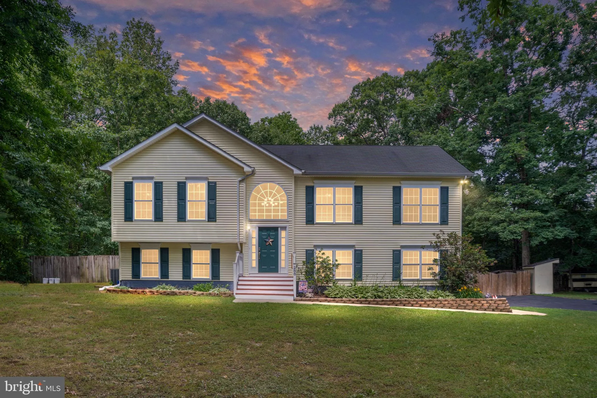 Fredericksburg, Virginia 22406, United States, 3 Bedrooms Bedrooms, ,3 BathroomsBathrooms,Residential,Active,148786