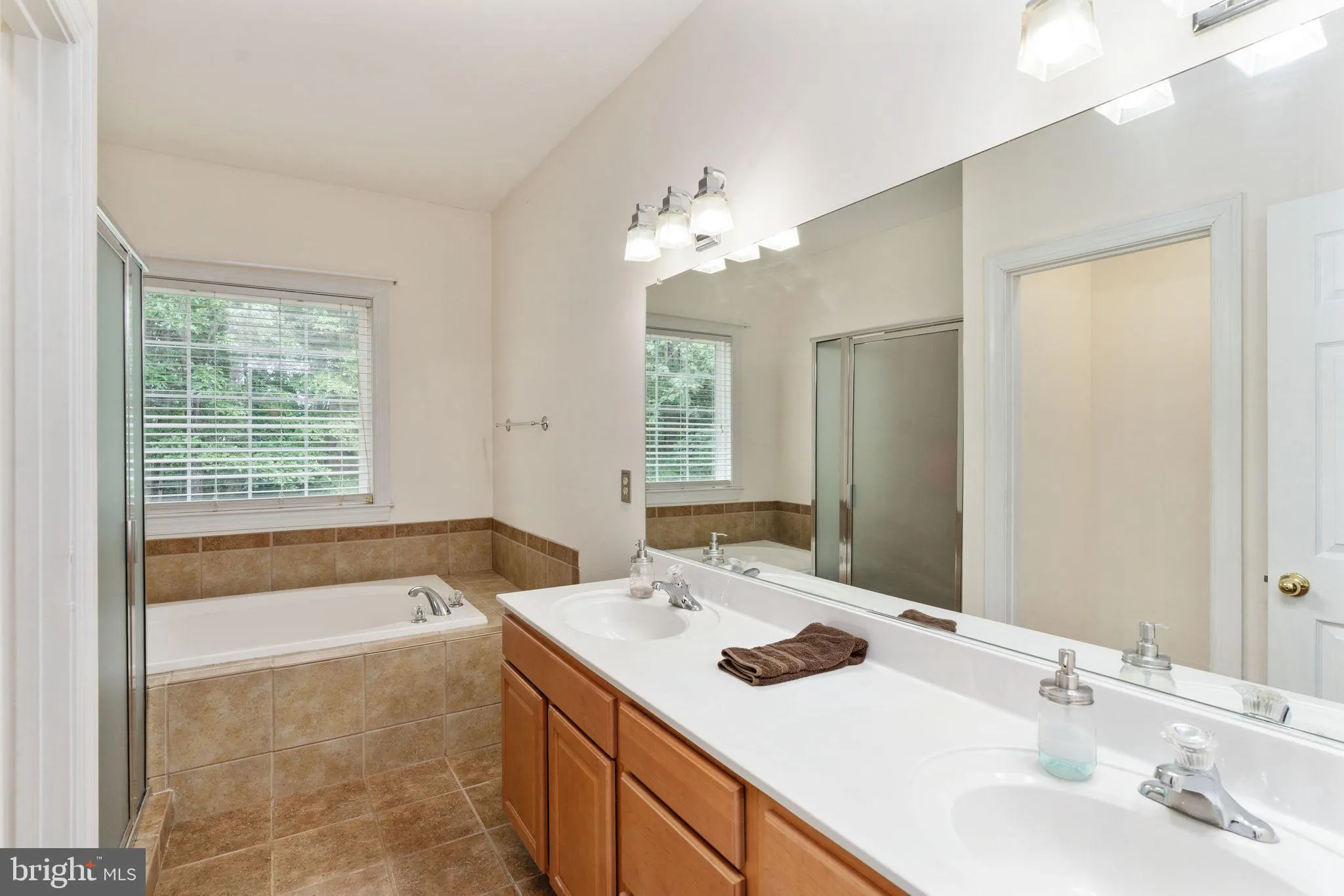 Fredericksburg, Virginia 22406, United States, 3 Bedrooms Bedrooms, ,3 BathroomsBathrooms,Residential,Active,148786