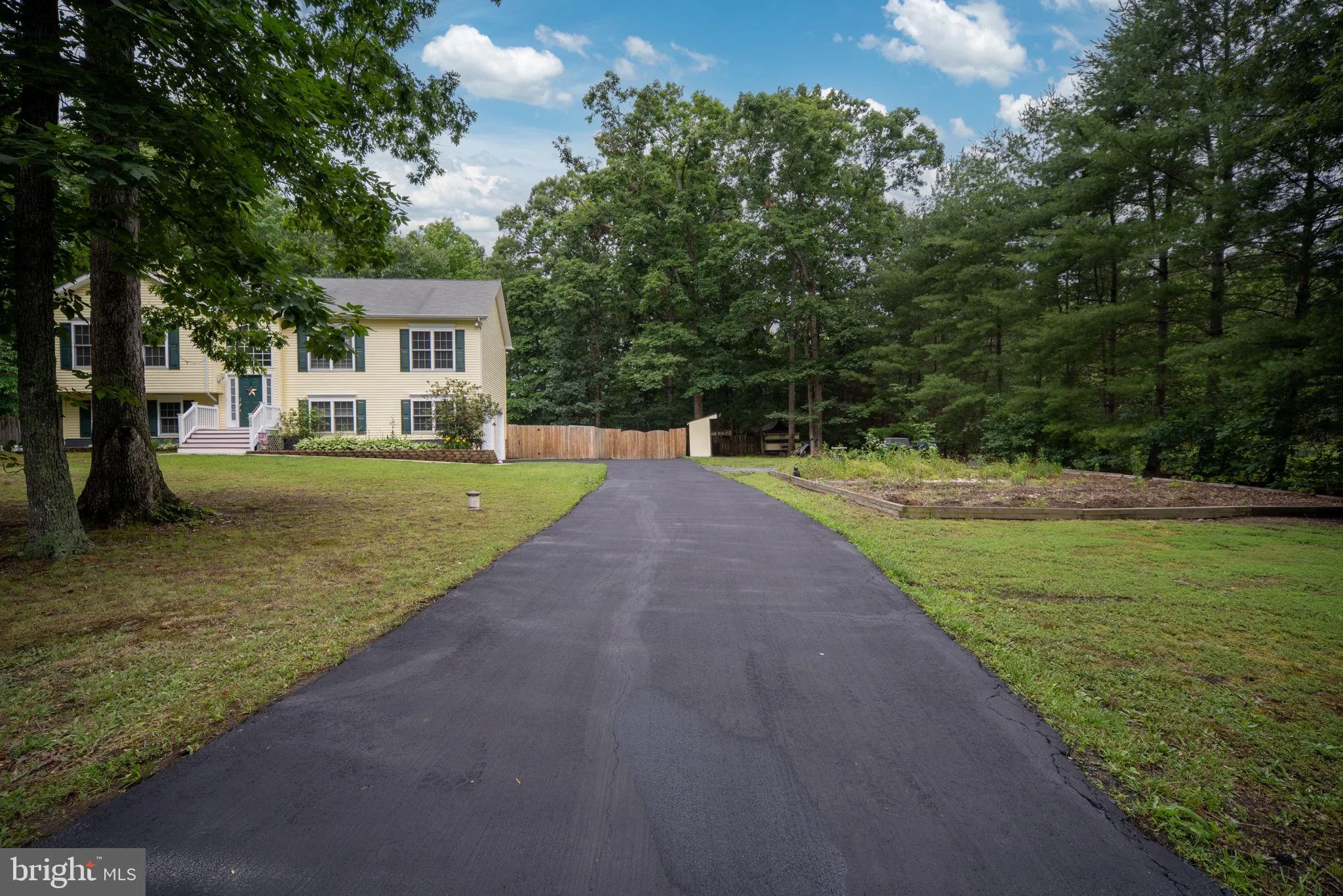 Fredericksburg, Virginia 22406, United States, 3 Bedrooms Bedrooms, ,3 BathroomsBathrooms,Residential,Active,148786