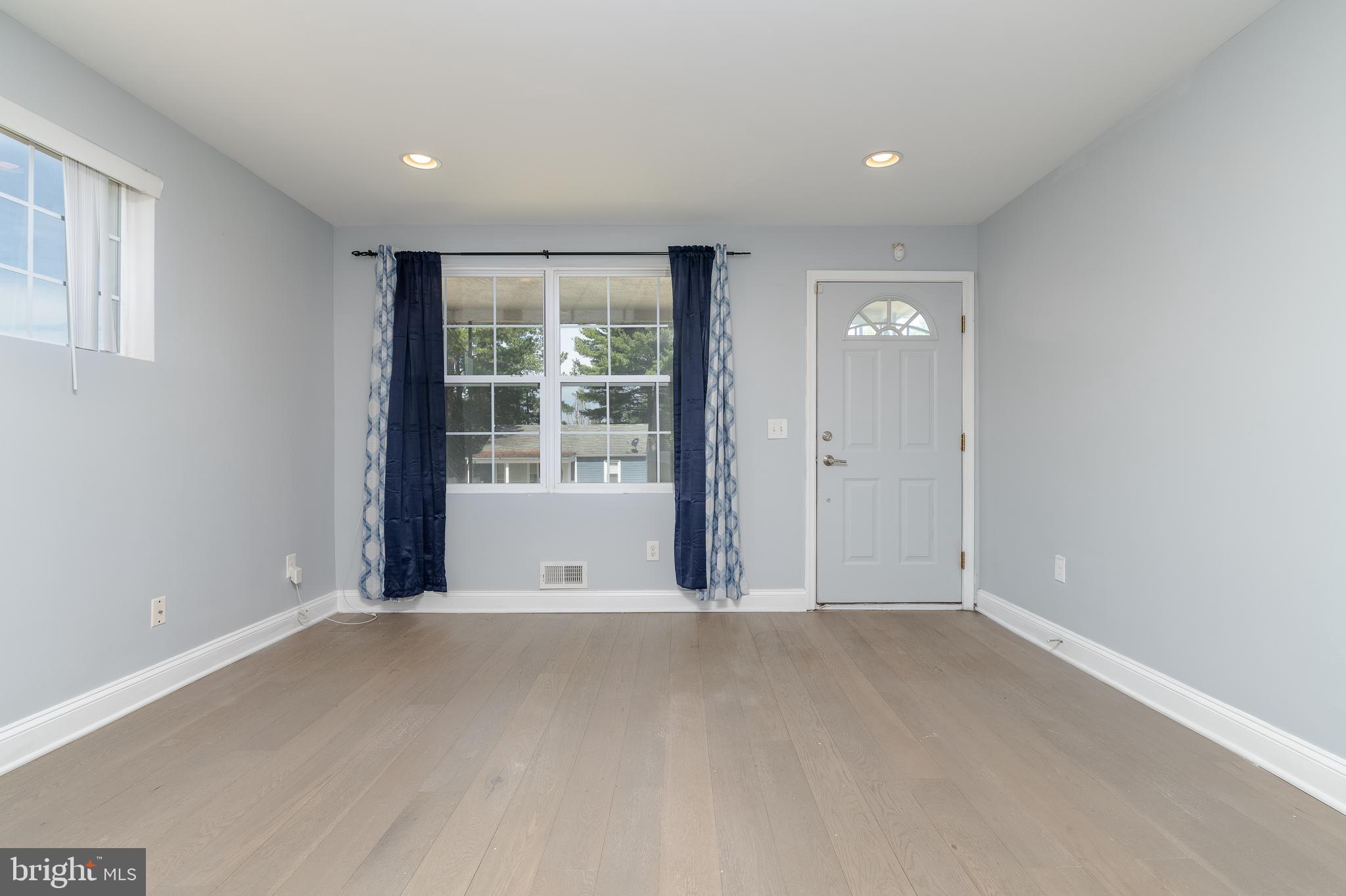 HAMILTON HEIGHTS - Residential