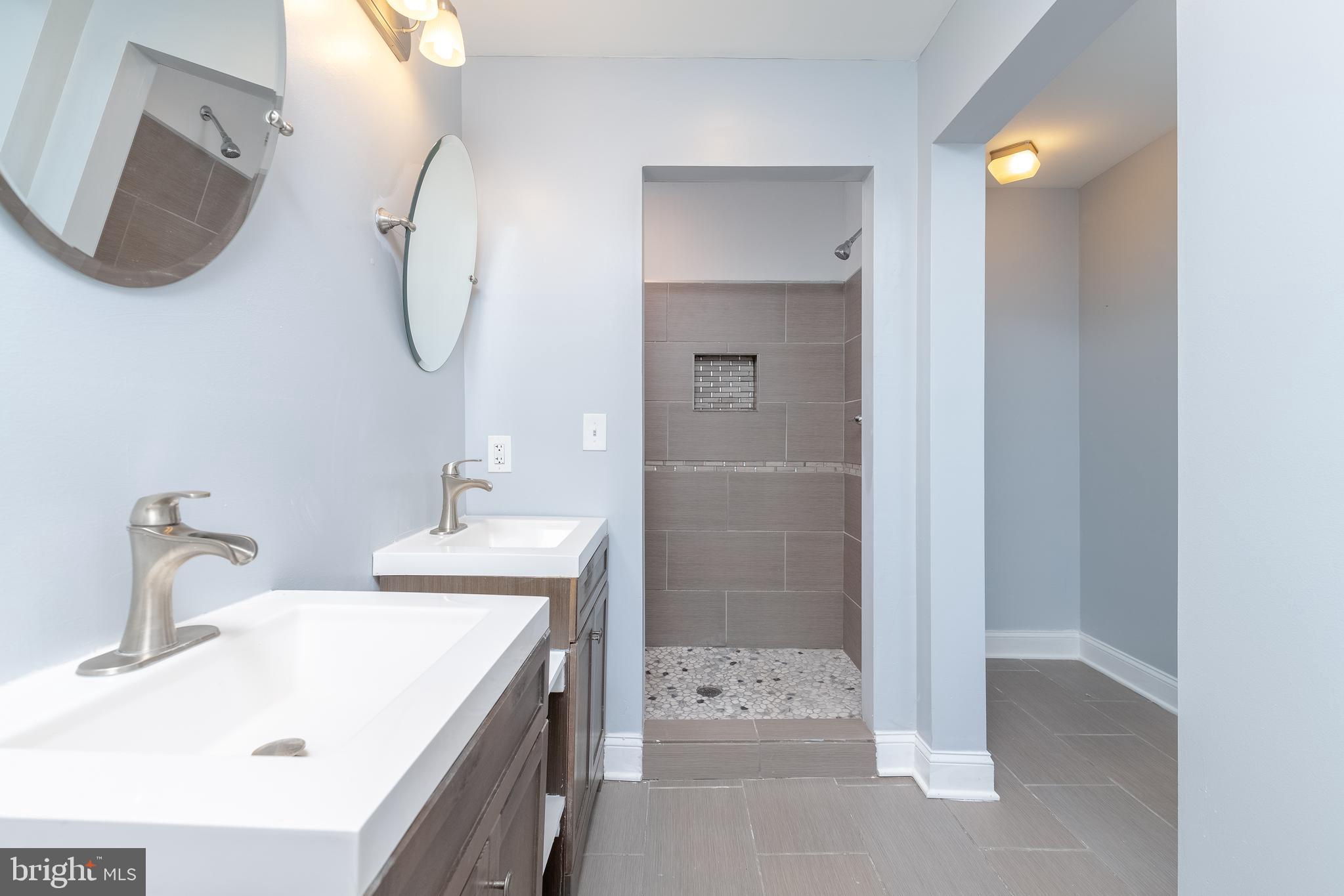 HAMILTON HEIGHTS - Residential