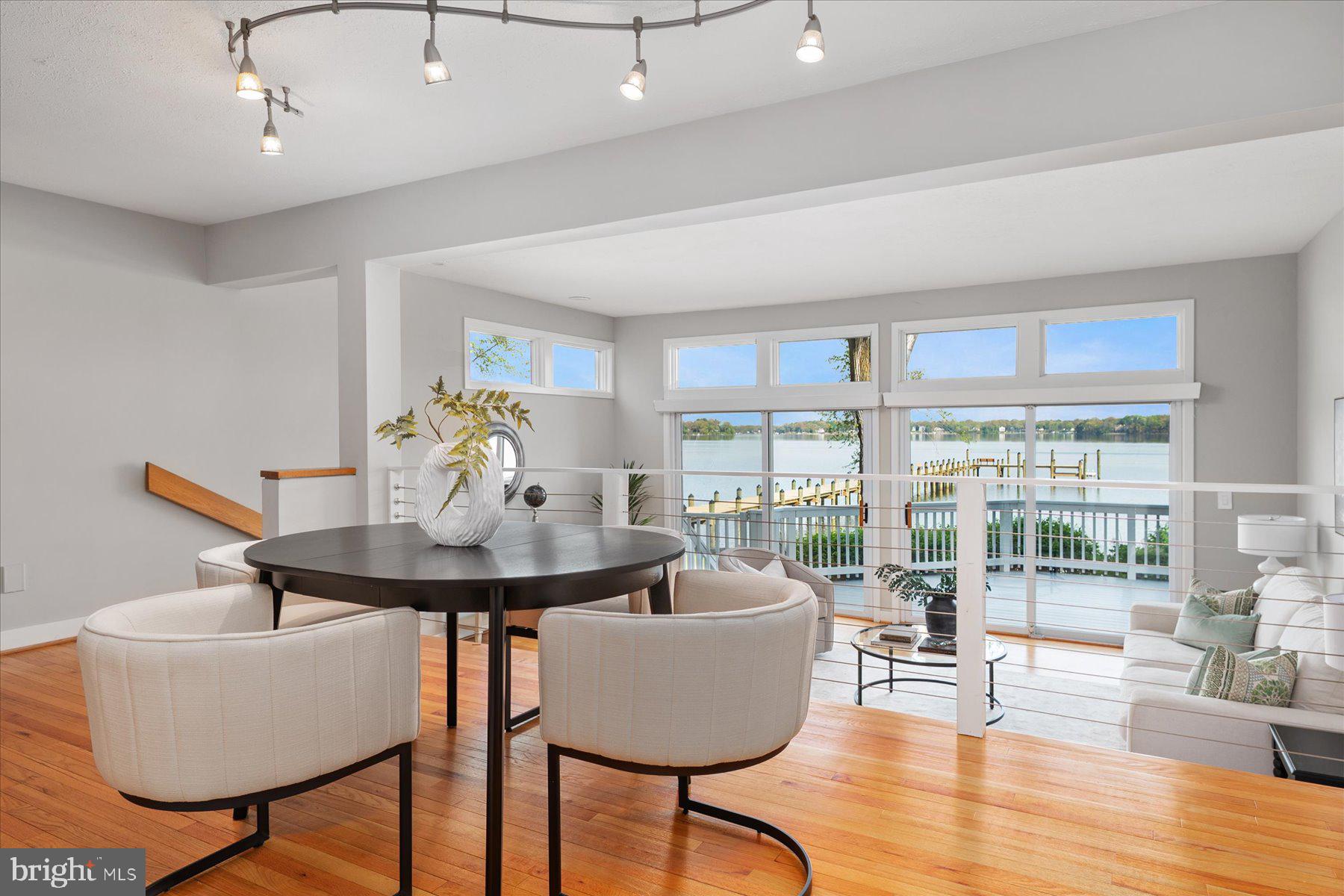 504 MOORINGS CIRCLE