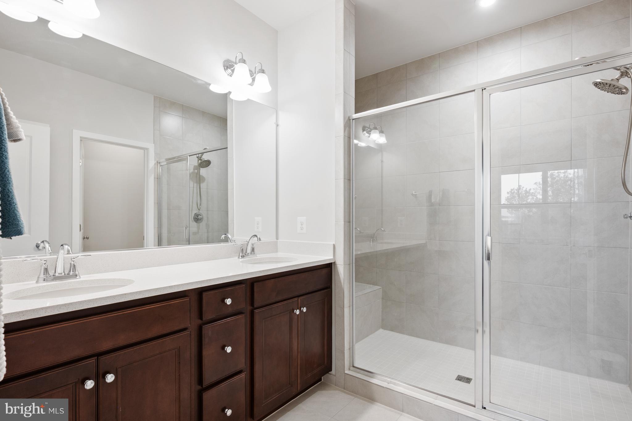 BREN POINTE - Residential