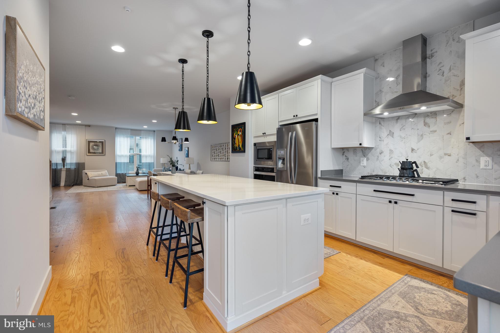 BREN POINTE - Residential