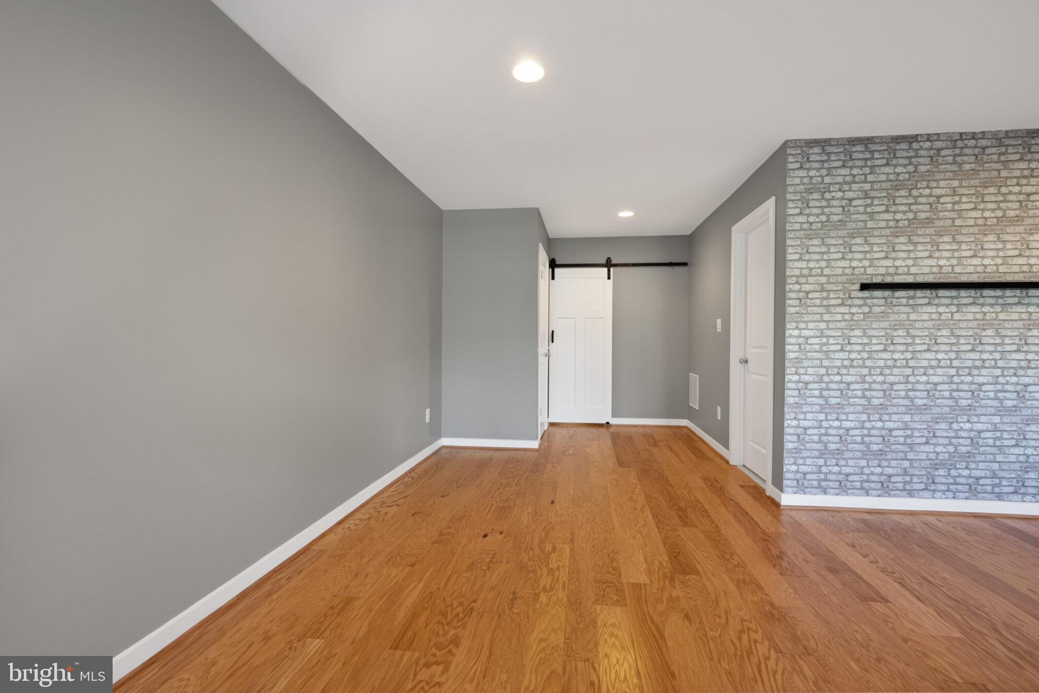 BREN POINTE - Residential