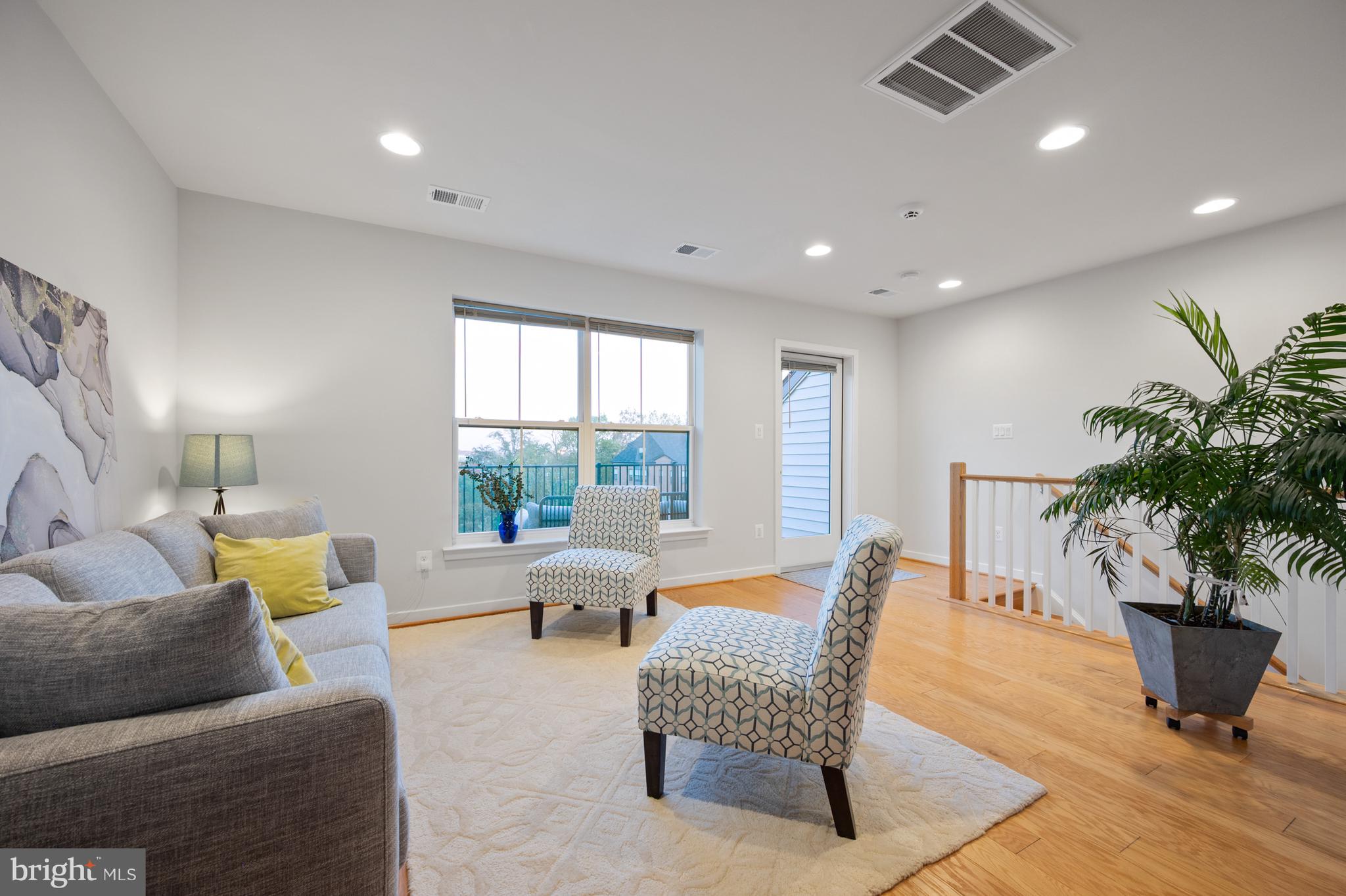 BREN POINTE - Residential