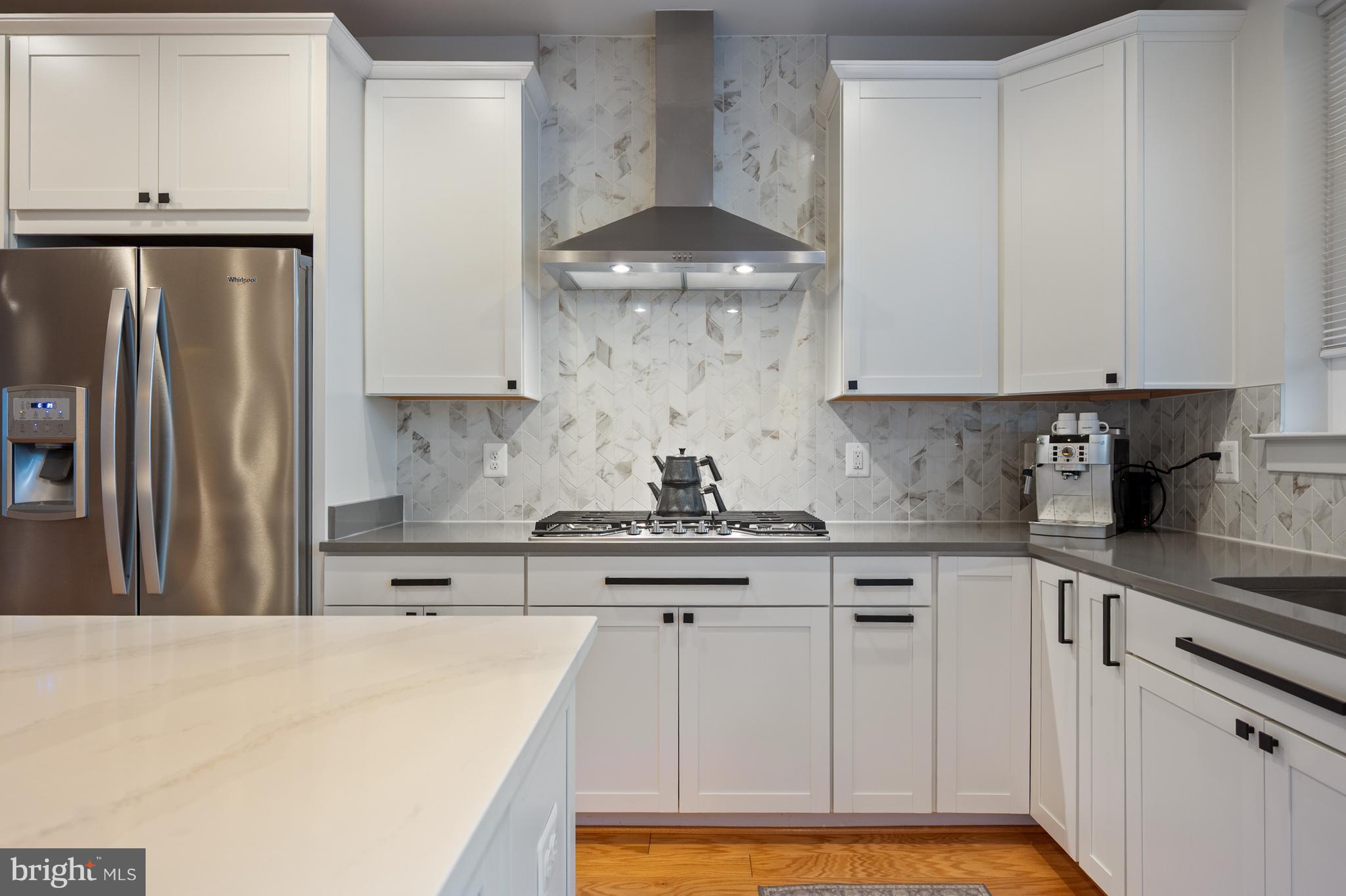 BREN POINTE - Residential