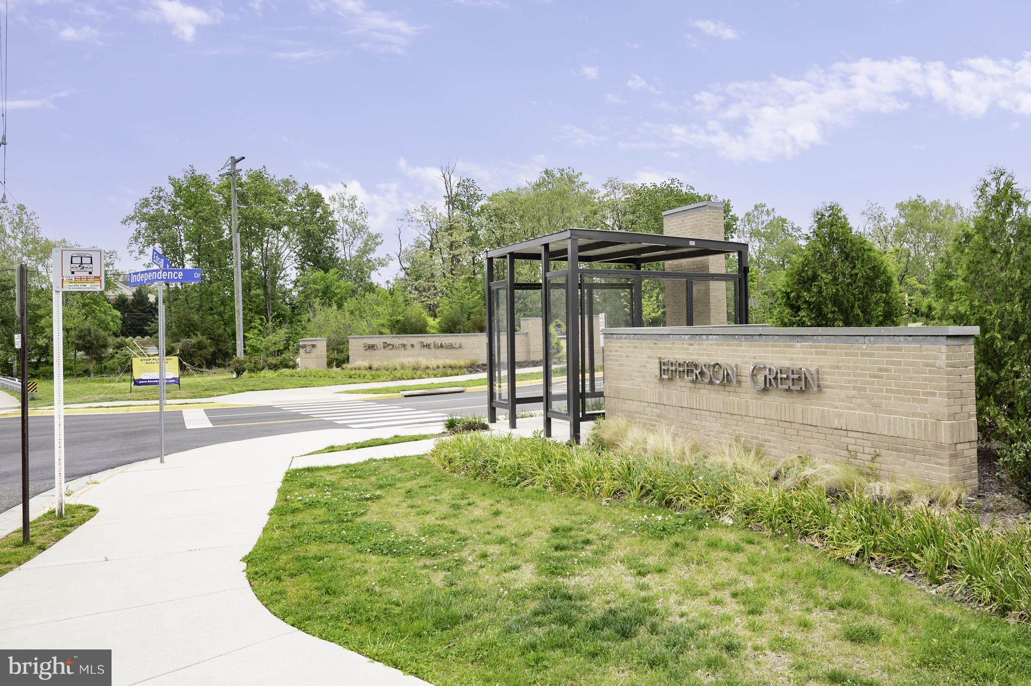 BREN POINTE - Residential